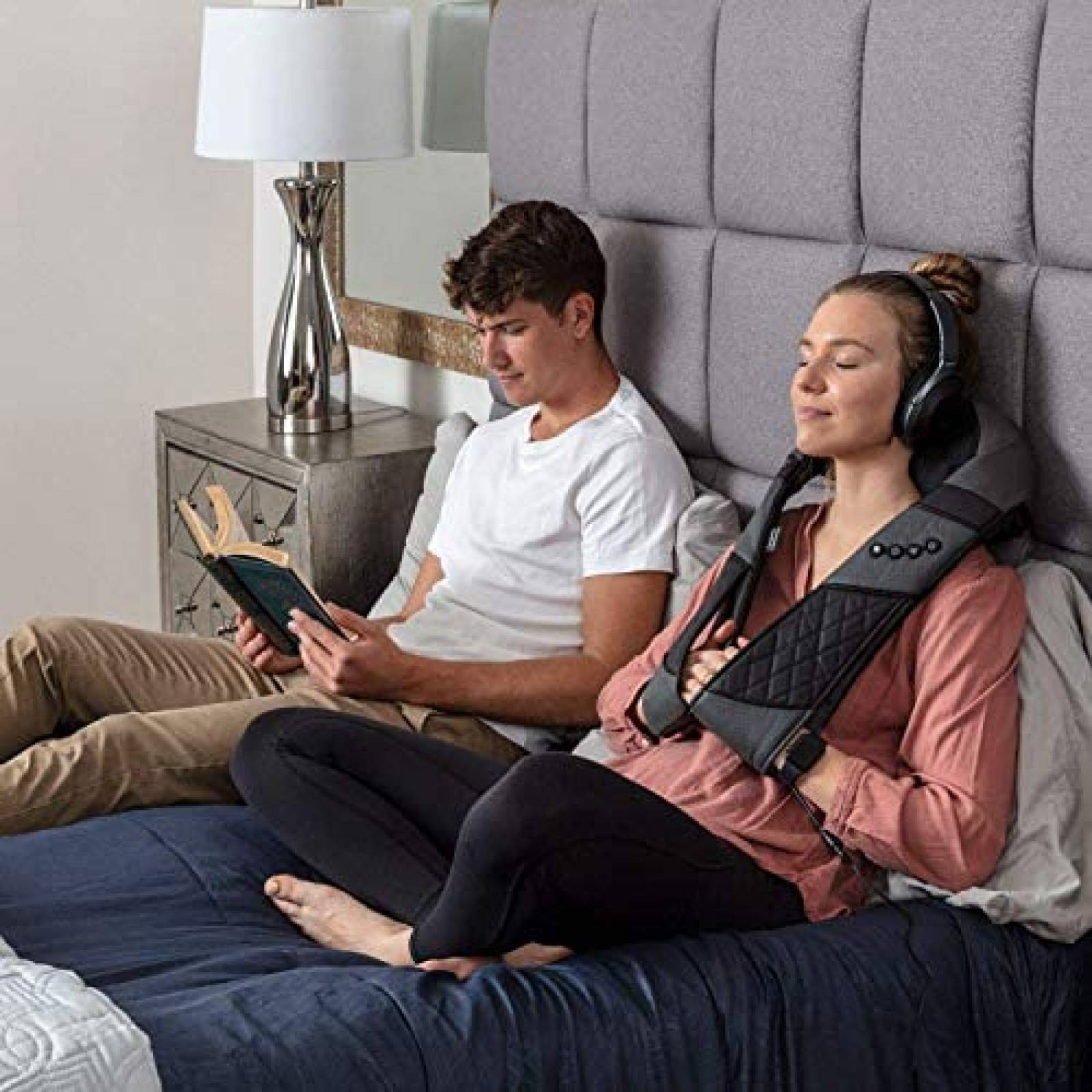 Masajeador RESTECK BD1041 Cuello 3D Electrico Negro