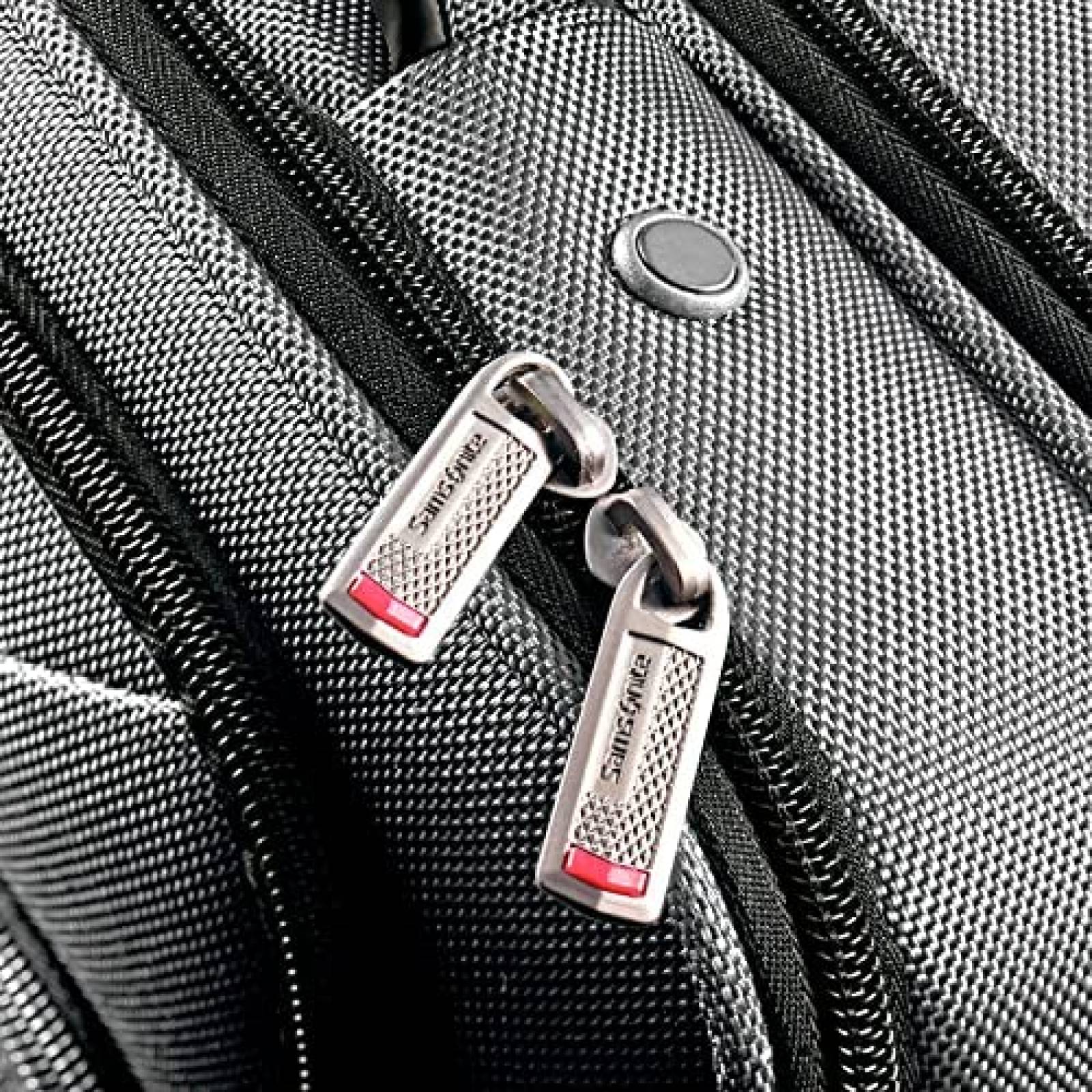 Mochila para Viaje Samsonite Xenon con Ruedas Laptop -Gris