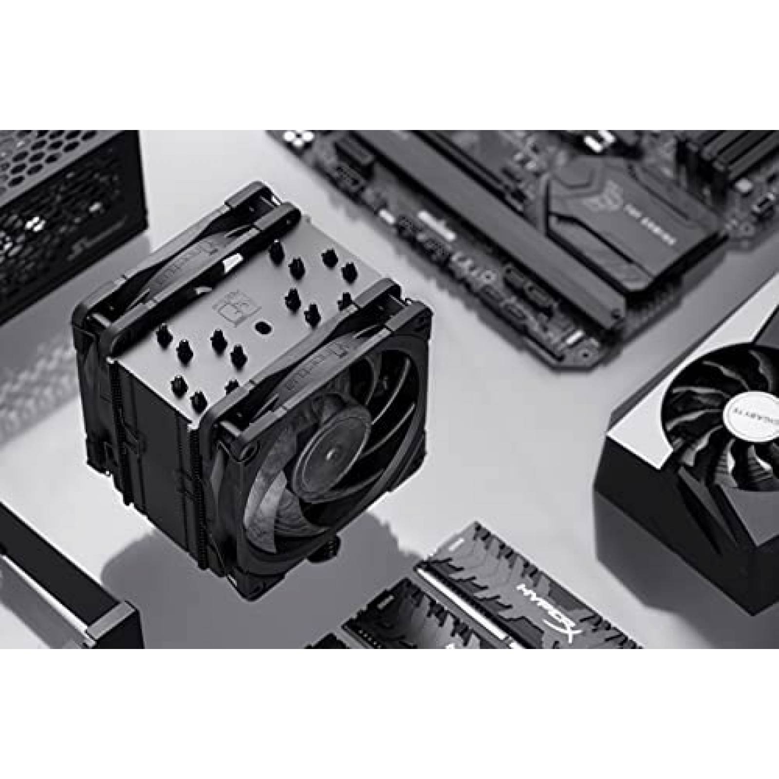 Ventilador de CPU Noctua de Torre unica de 120mm -Negro