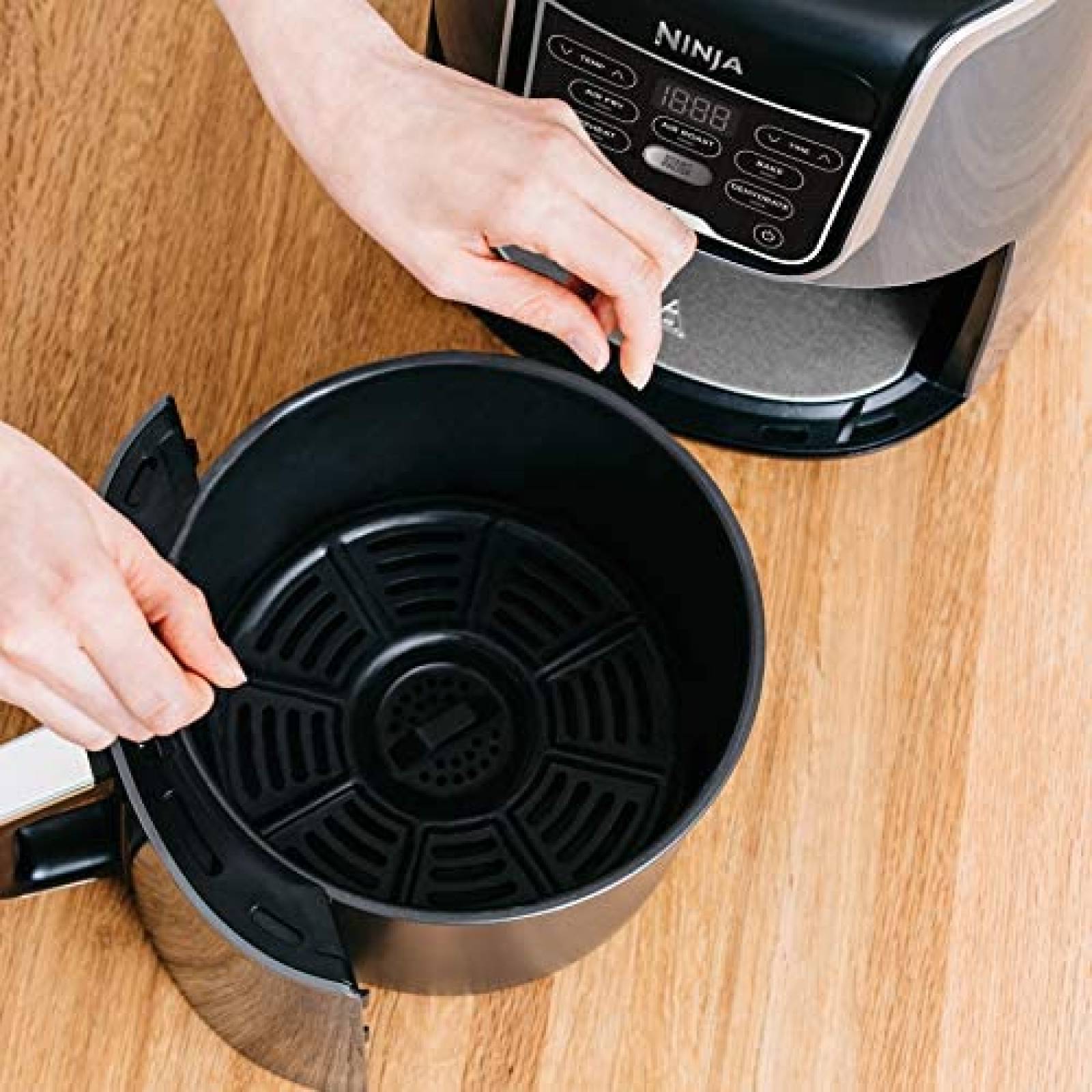 Freidora de Aire Ninja Capacidad 5.2L Recetas -Negro