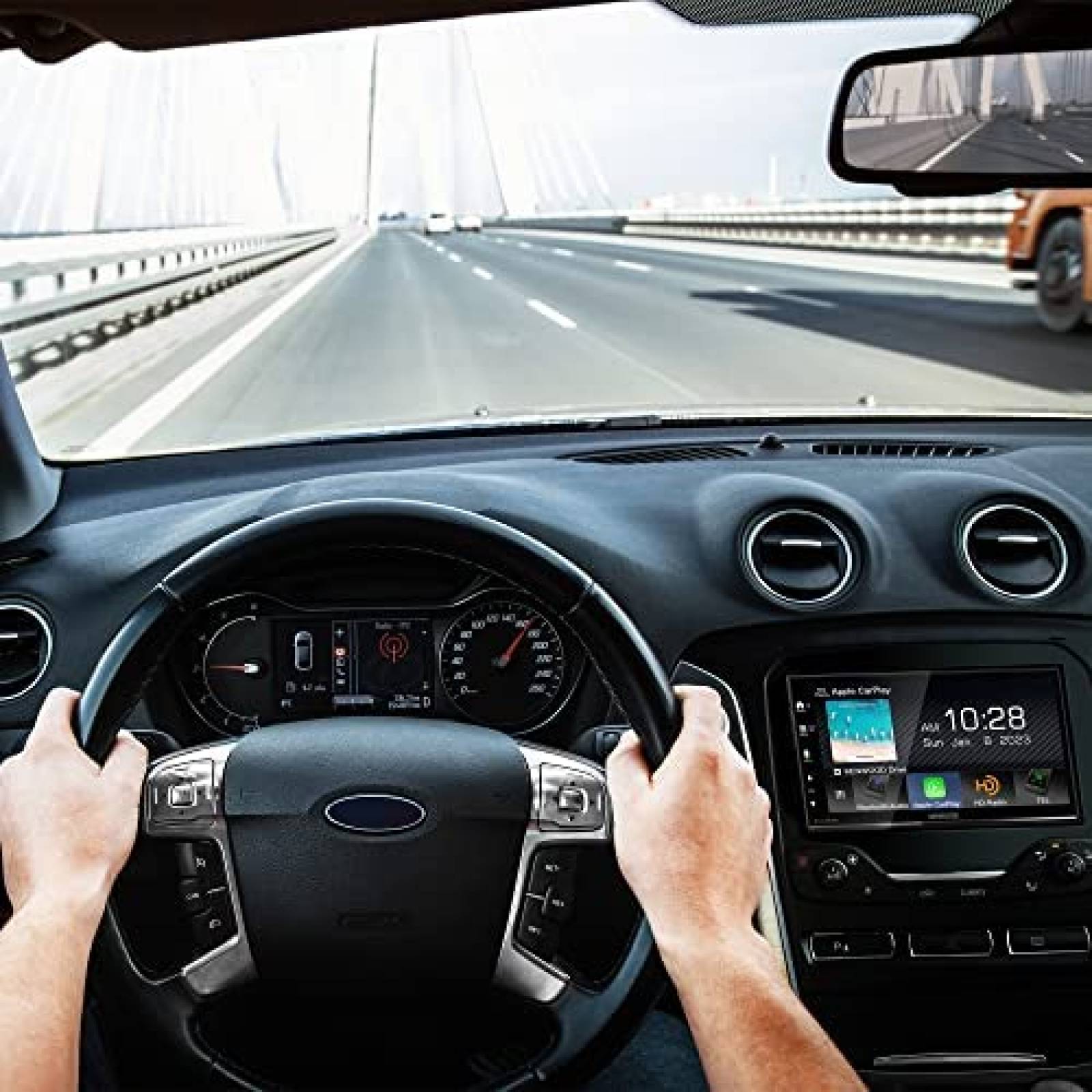 Estereo de Coche Kenwood 6.8'' Bluetooth AM/FM Radio -Negro