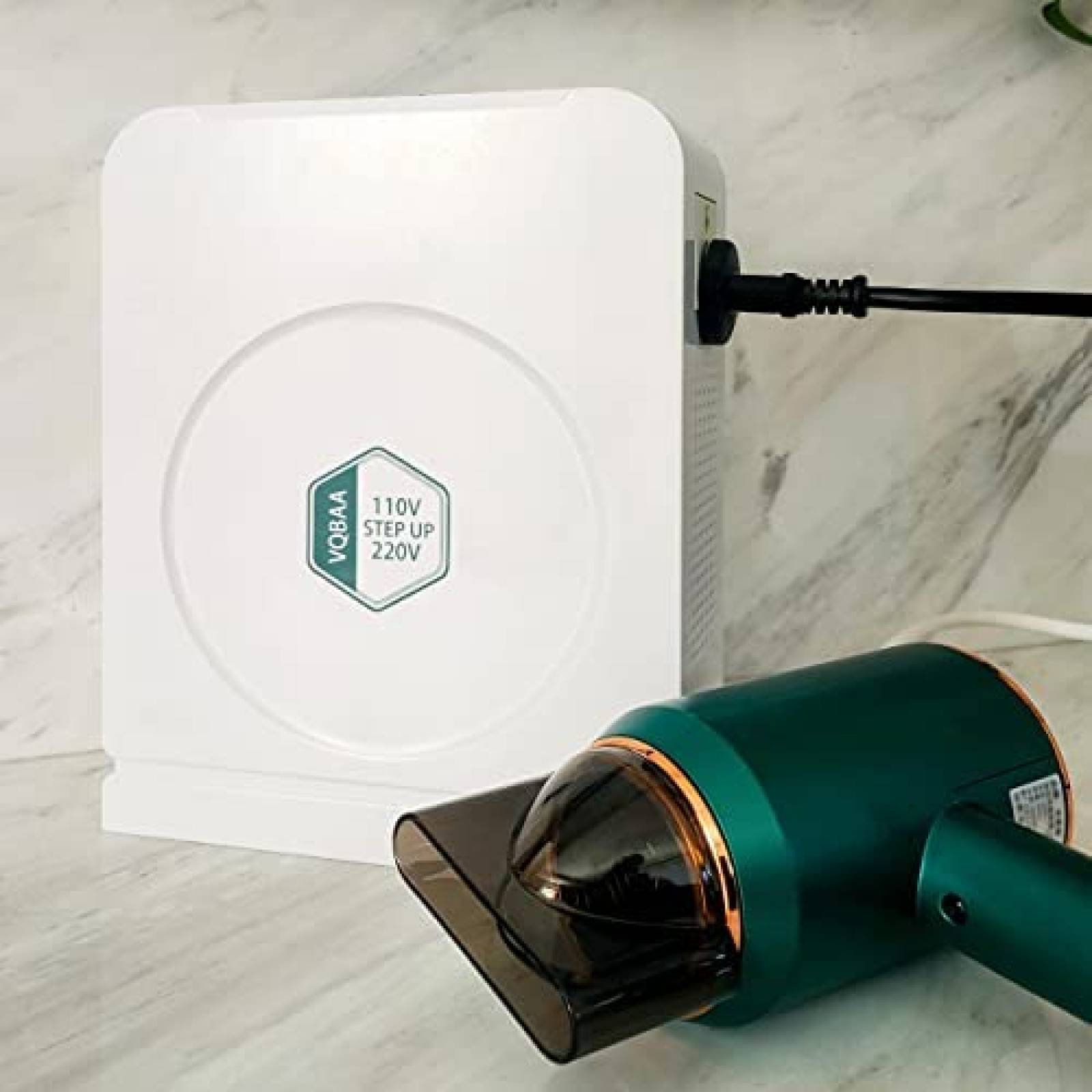 Convertidor VQBAA 110V a 220V 3000 watts 220V-240V -Blanco