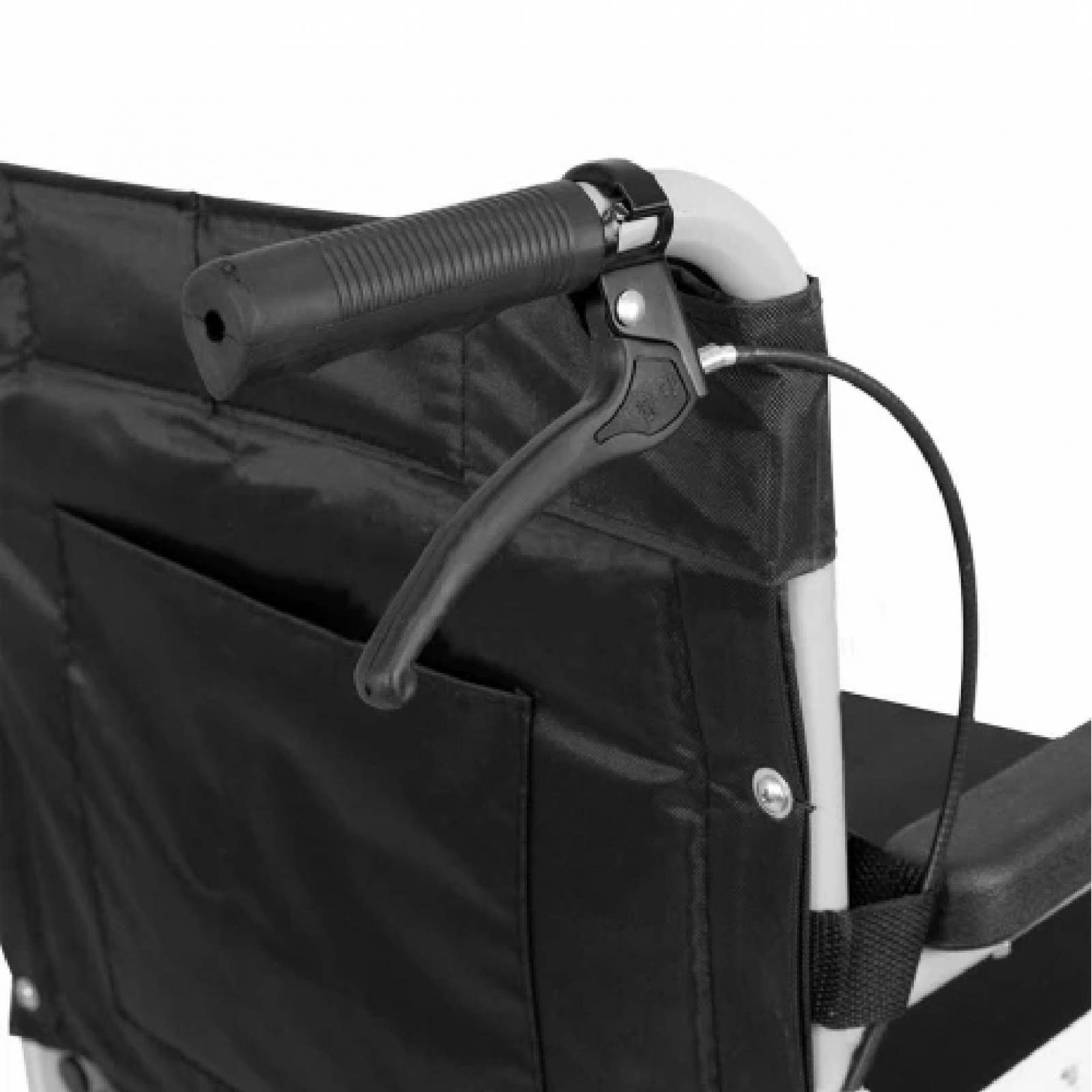 Silla De Ruedas Ligera Plegable Con Descansapies 120 Kg 