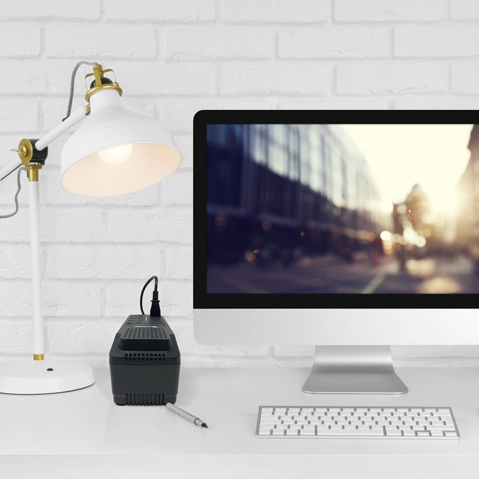 Regulador De Voltaje, 1000 W