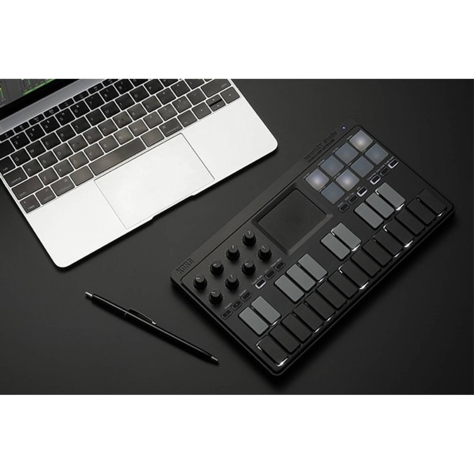 Korg Nanokey St Controlador Midi Portatil Studio
