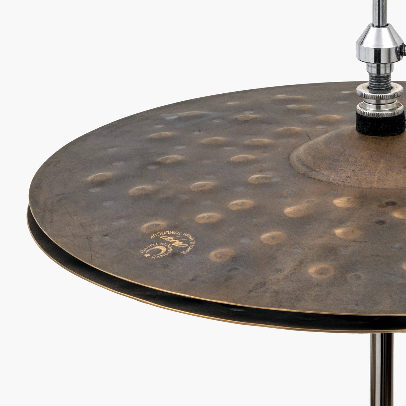 Platillos Hi-hats de 13 Agop XIST Dry Dark XDDH13 ISTANBUL 