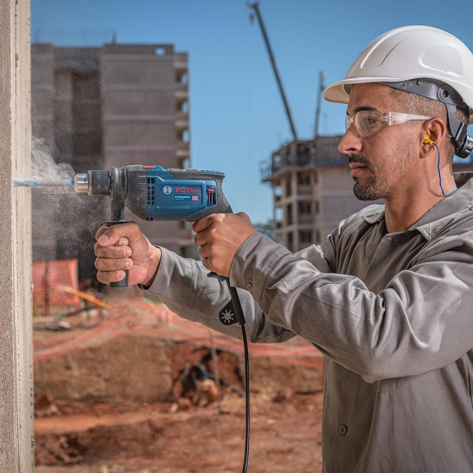 Rotomartillo Taladro Bosch 850w 115v Vel Variable Gsb 16 Re 