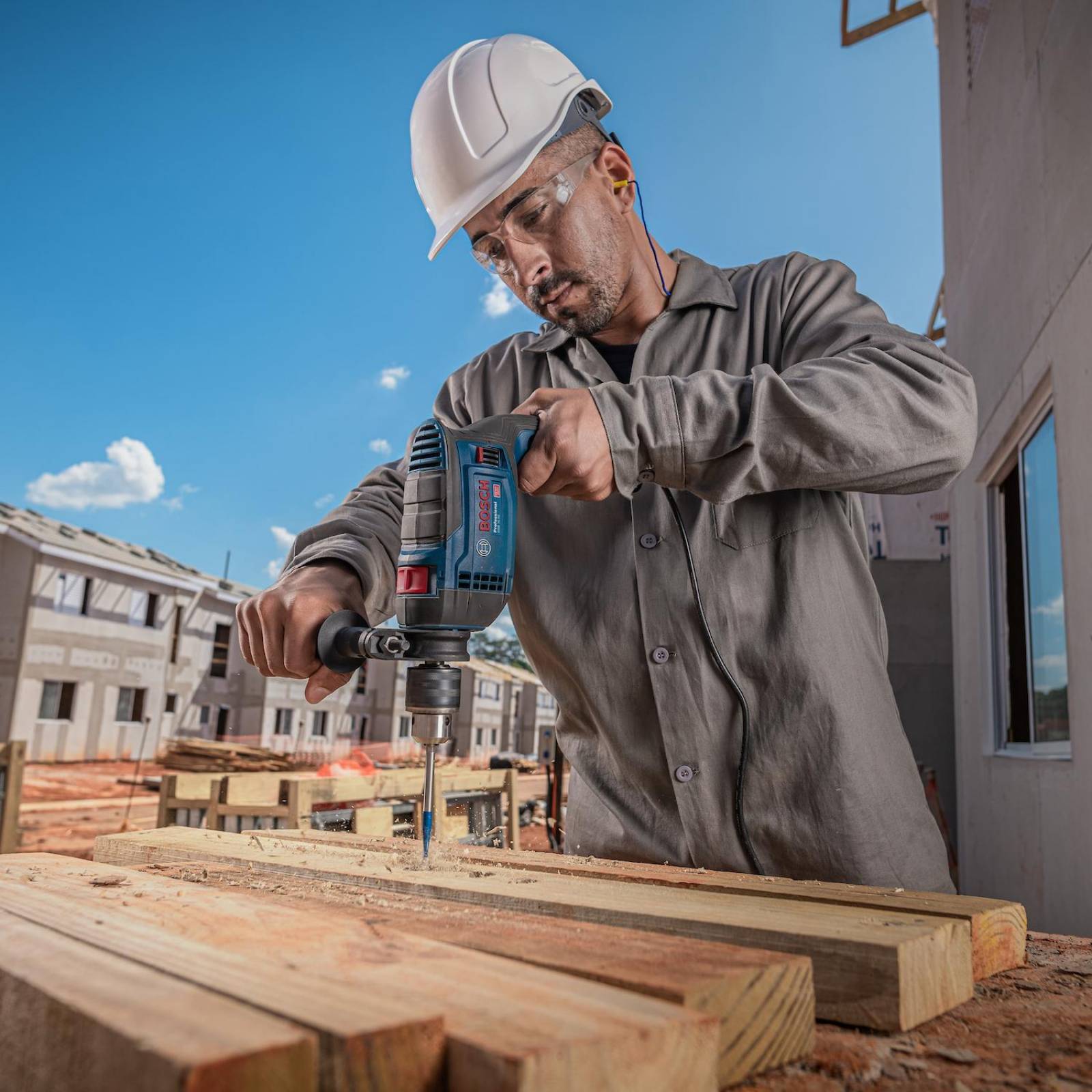 Rotomartillo Taladro Bosch 850w 115v Vel Variable Gsb 16 Re 