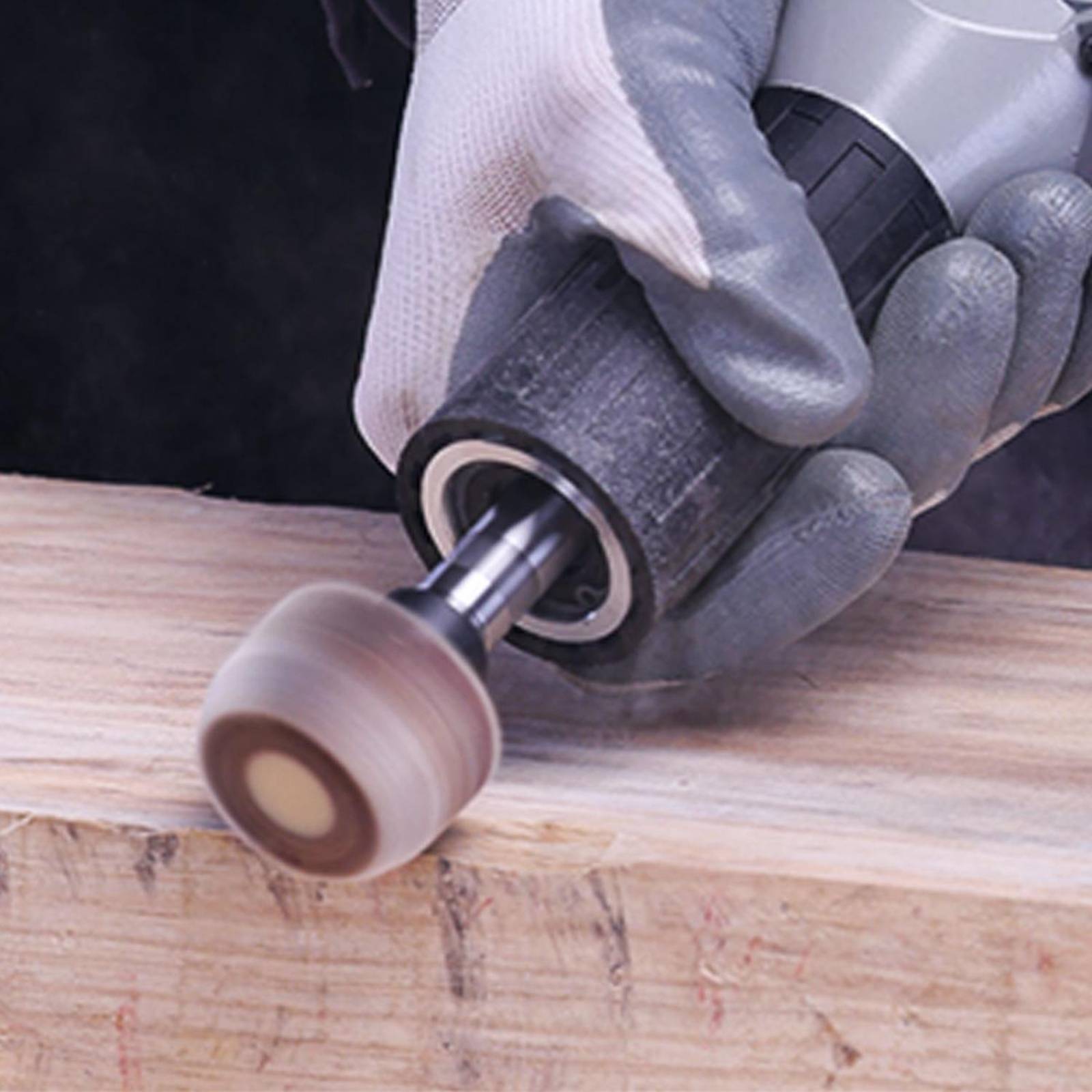 Miniesmeril Makita M0901B 540W + rectificadora industrial DC 