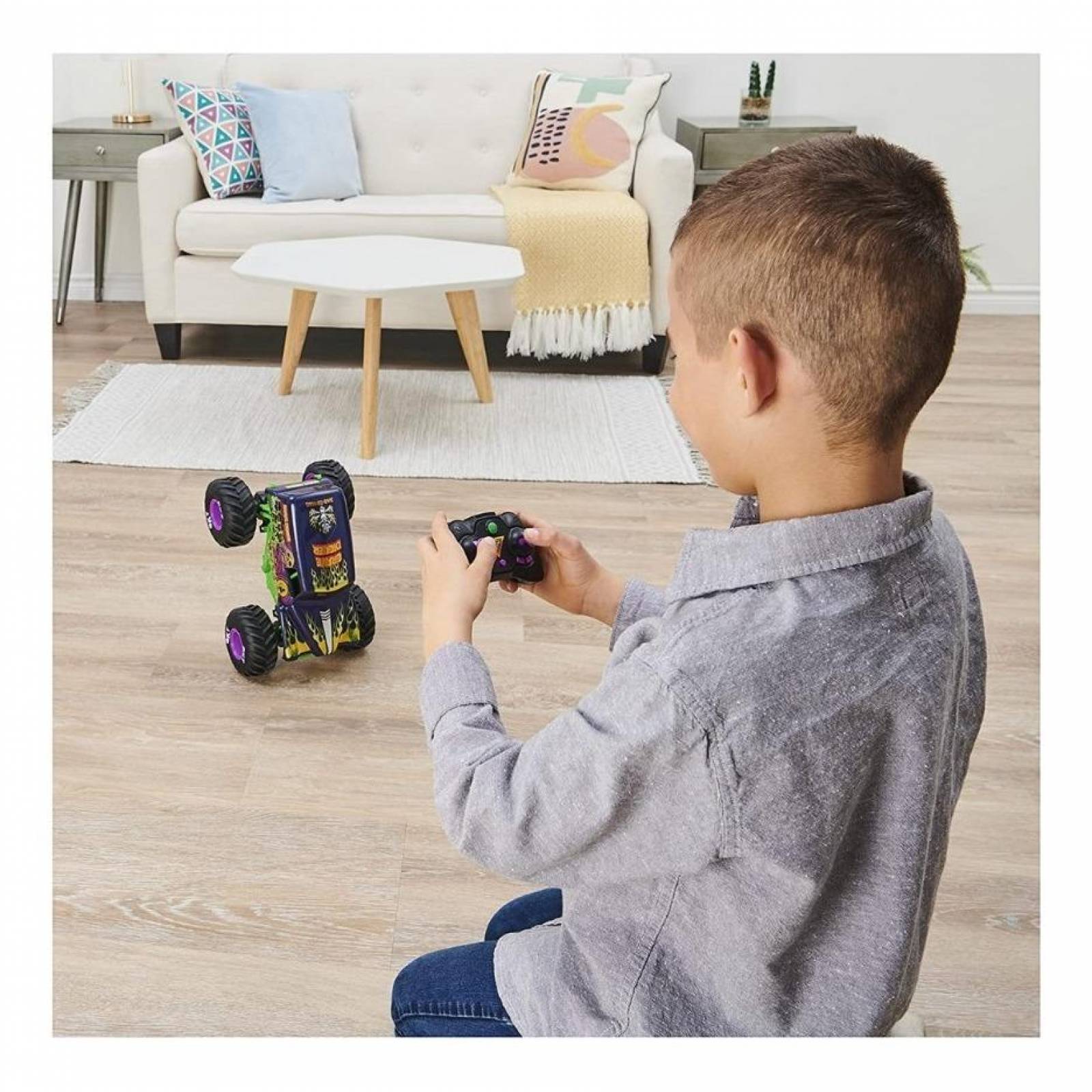 Monster Jam Freestyle Force Radio Control Grave Digger