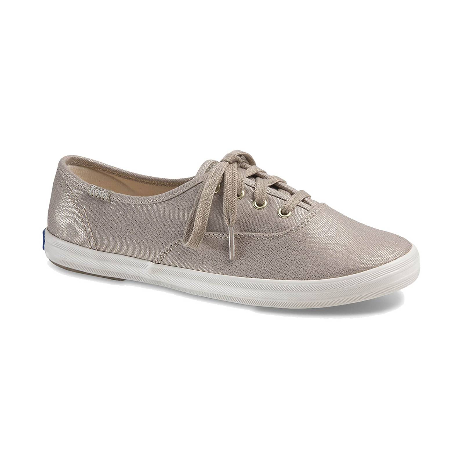 Tenis para Dama Keds modelo WF54517MP color oro, composición lona
