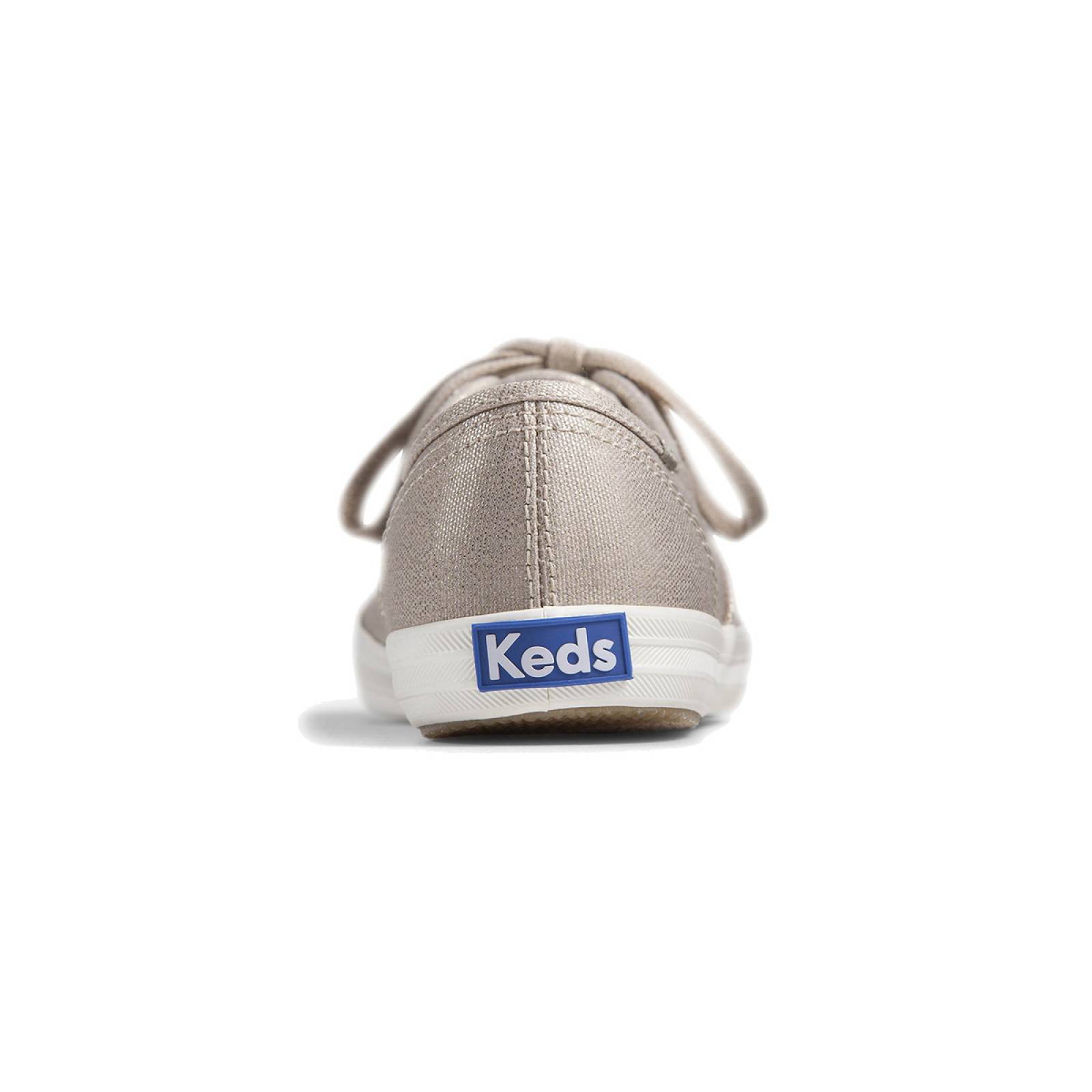 Tenis para Dama Keds modelo WF54517MP color oro, composición lona