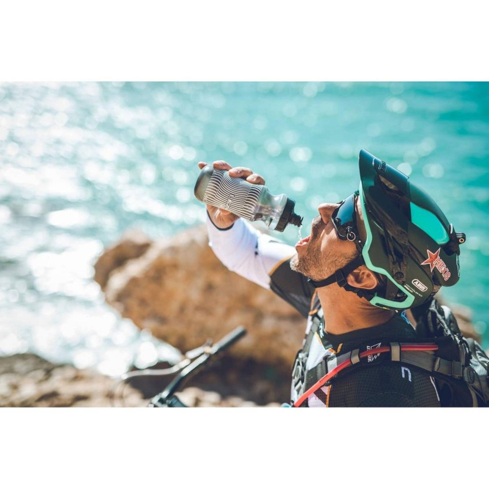 Flow Bottle 750 Smoke Gray 