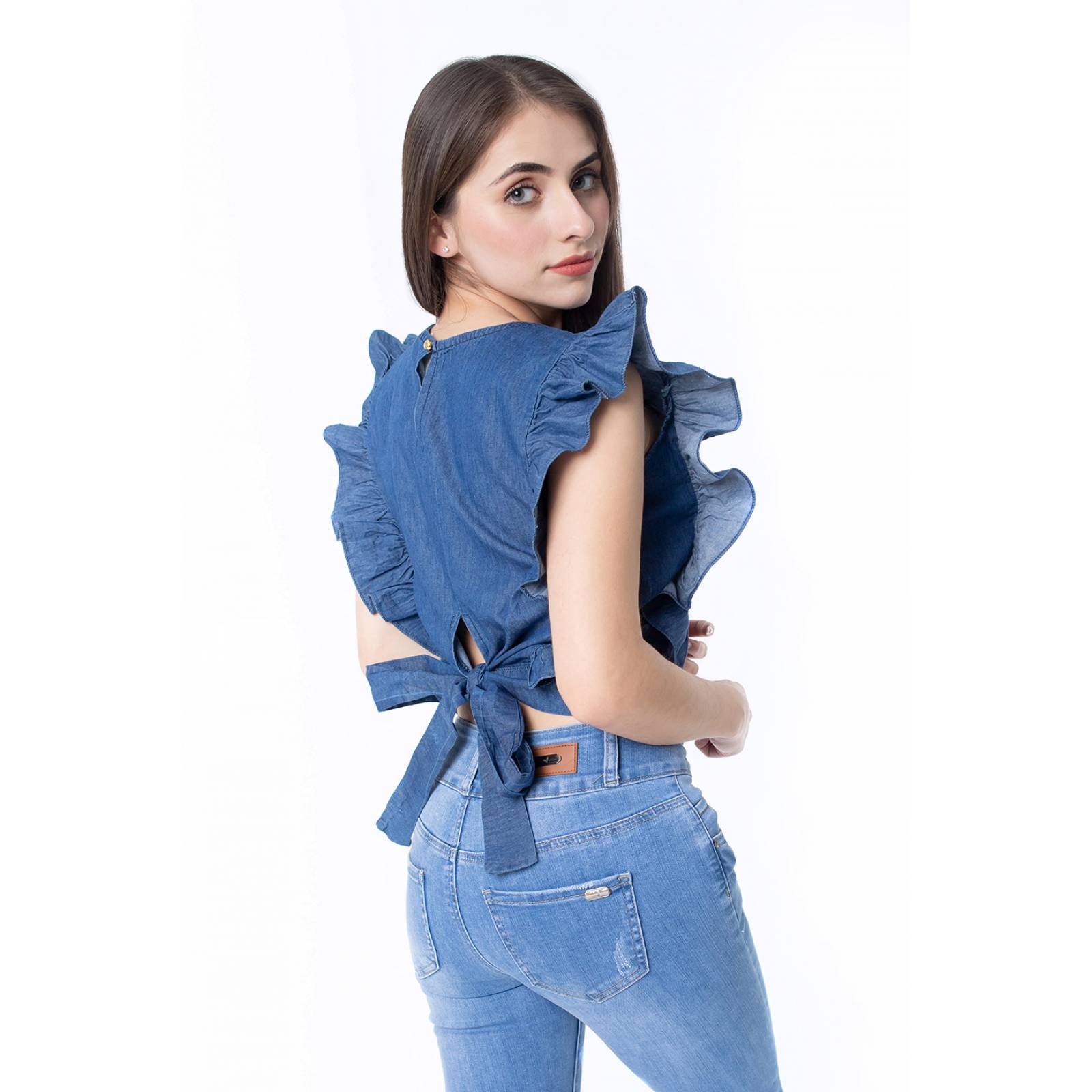 Blusa corta mezclilla mujer con bordado y lazo en espalda