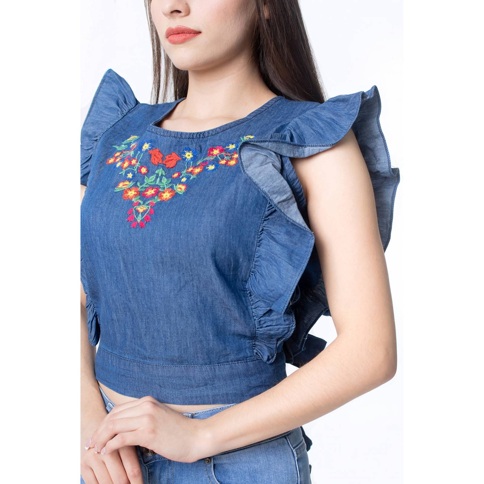Blusa corta mezclilla mujer con bordado y lazo en espalda