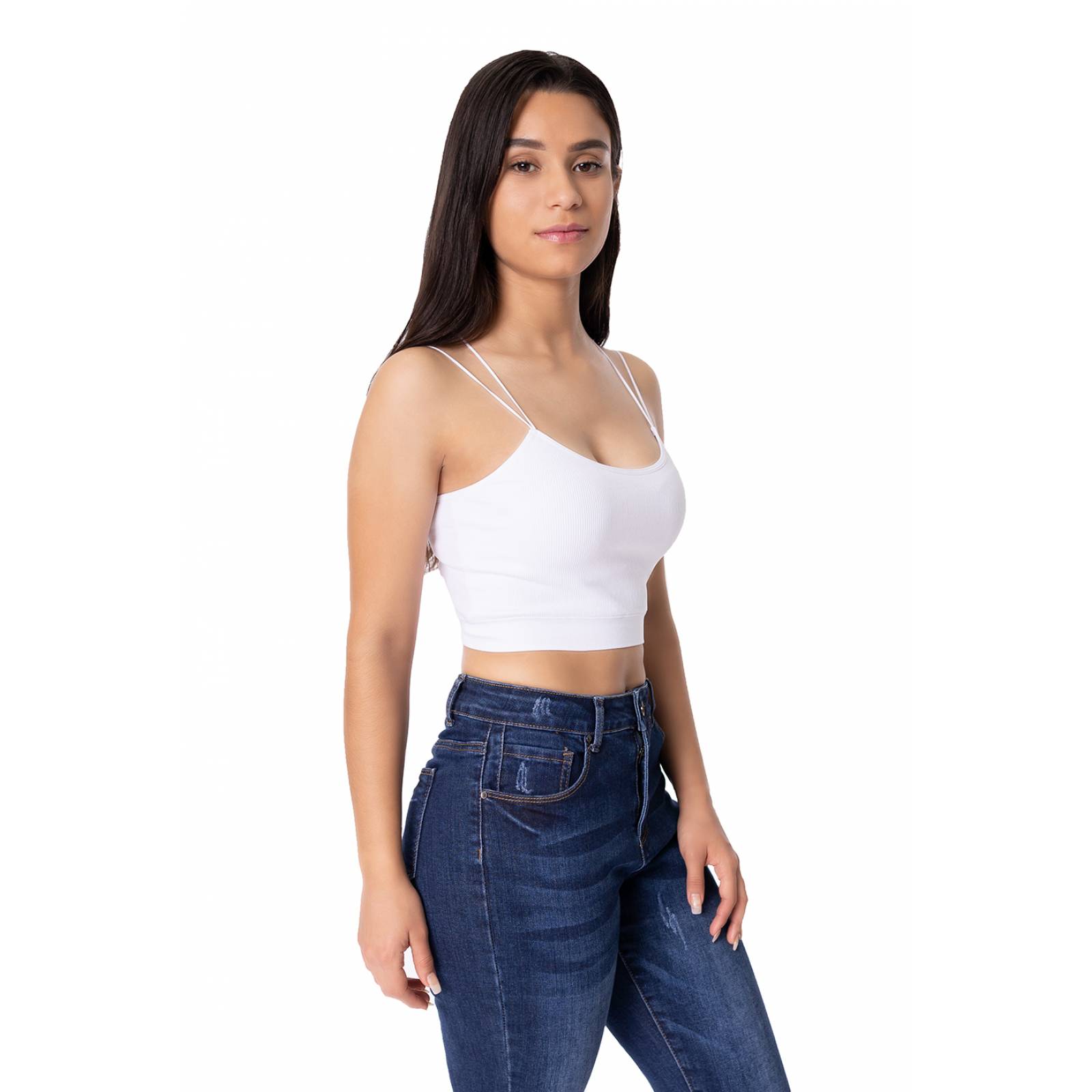 Top  de tirantes delgados con cruce en espalda.