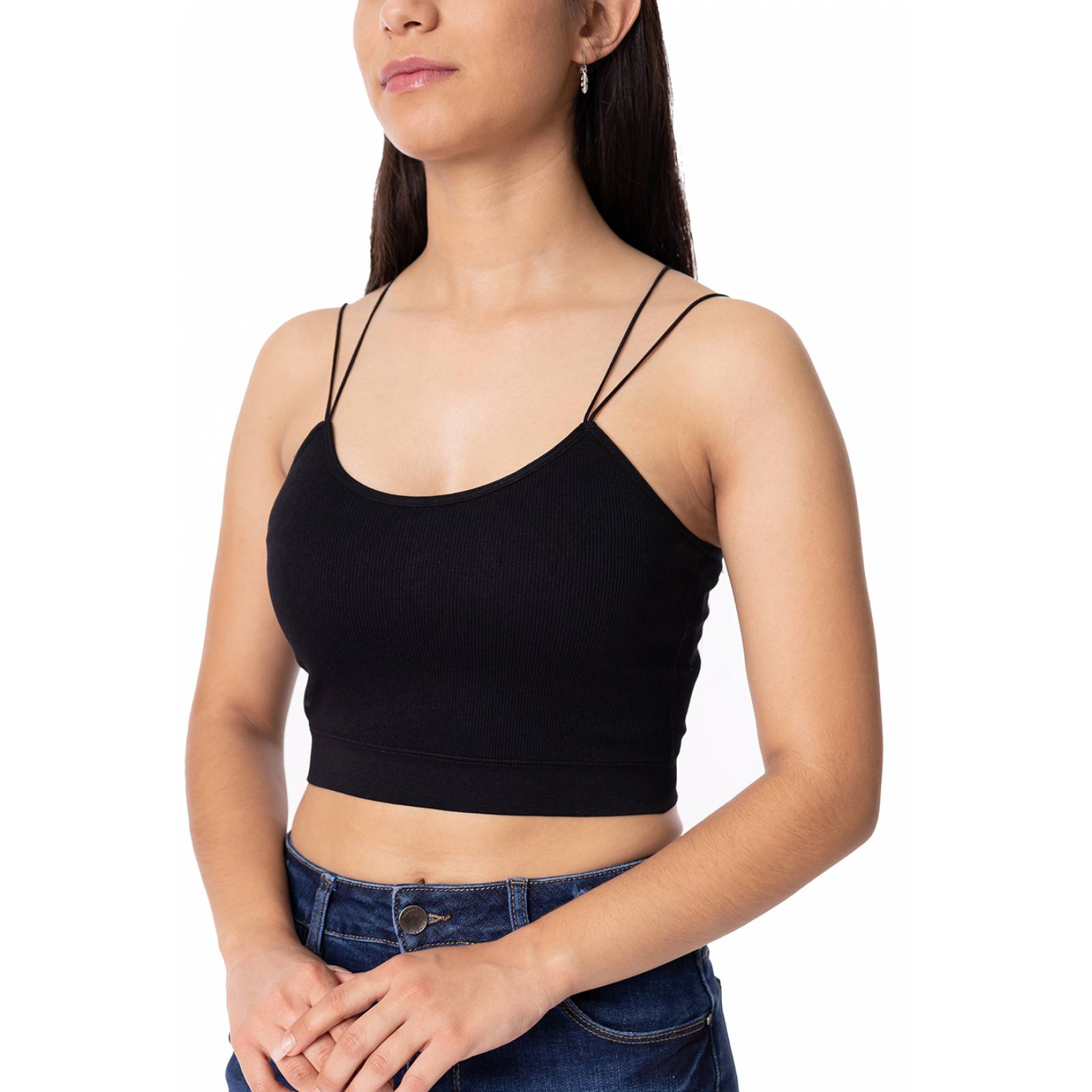 Top  de tirantes delgados con cruce en espalda.