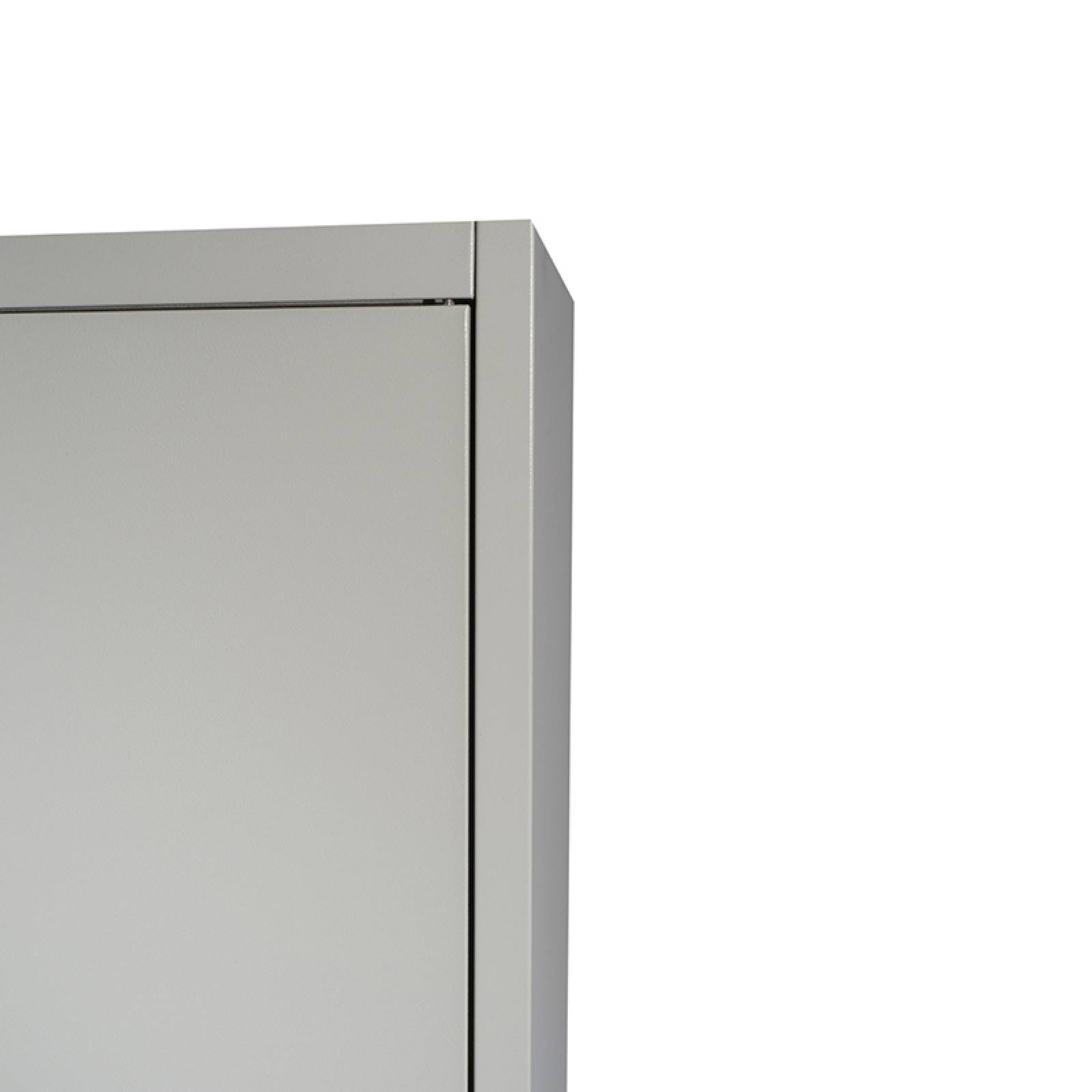 Gabinete Metálico Armable Con Entrepaños Móbiles Y Puertas