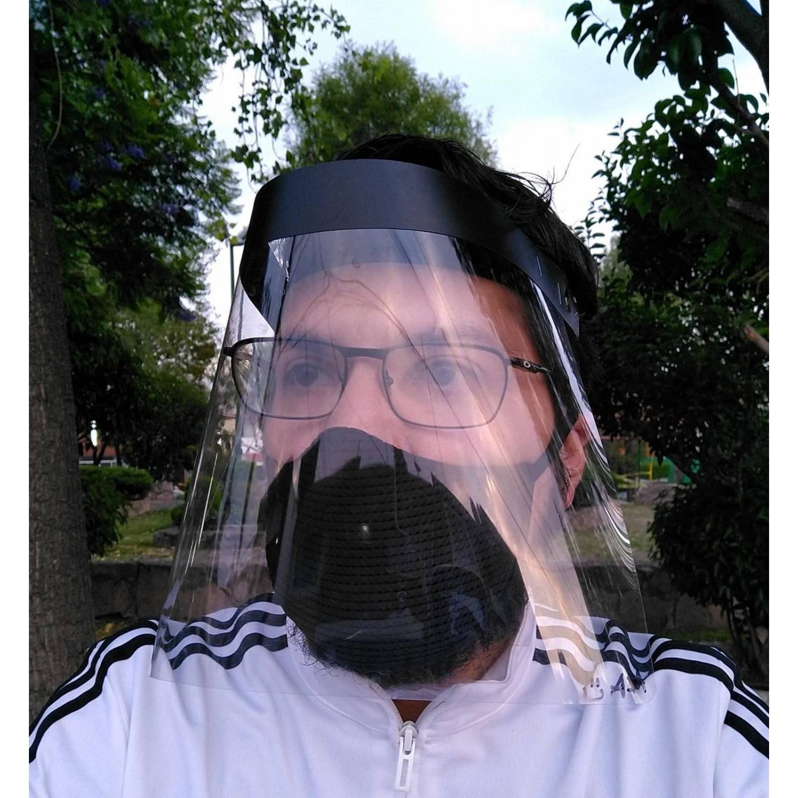 5 Cubrebocas Lavable 3 Capas Tela + 5 Careta Protect. Básica .