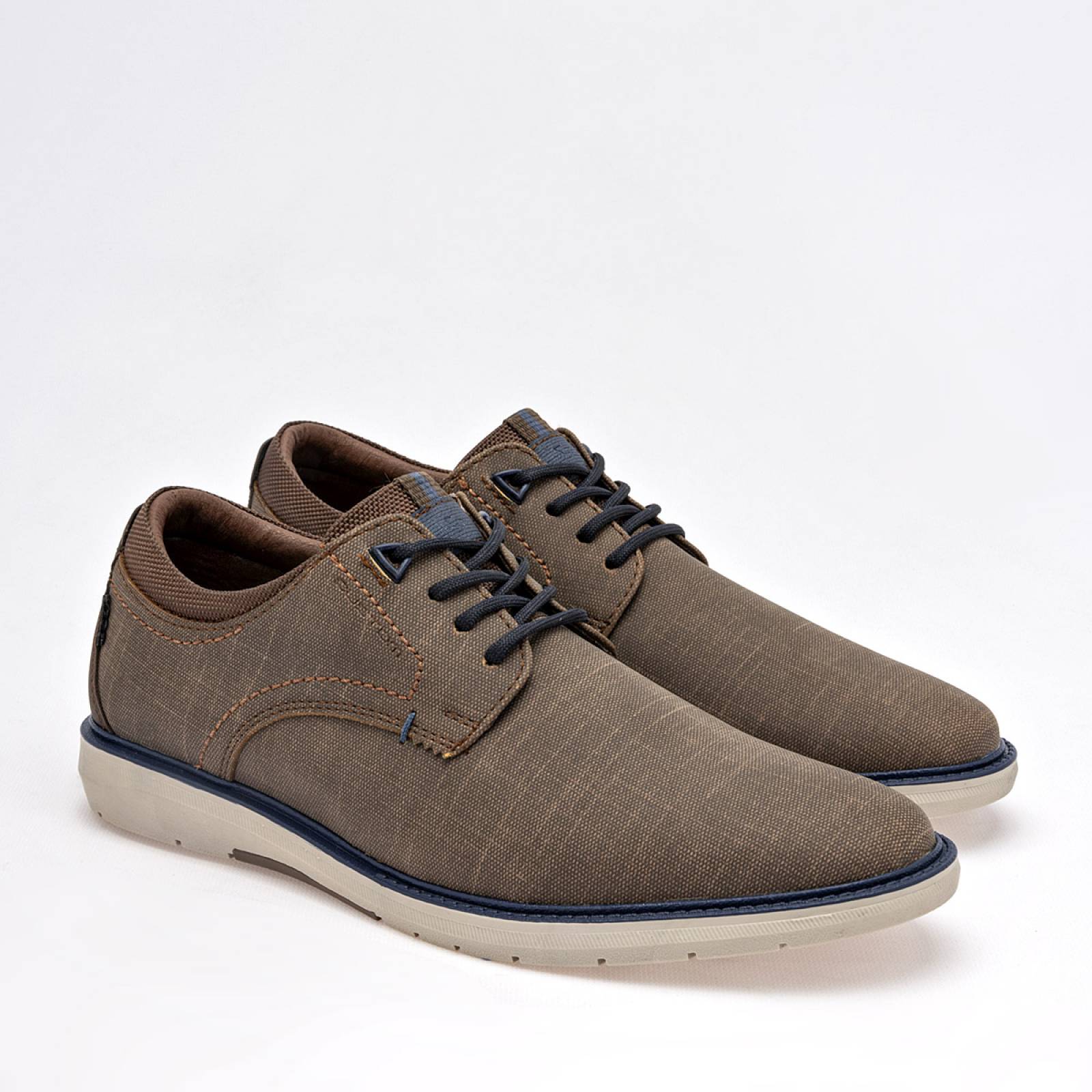 Zapato casual Negro total Camel 121373