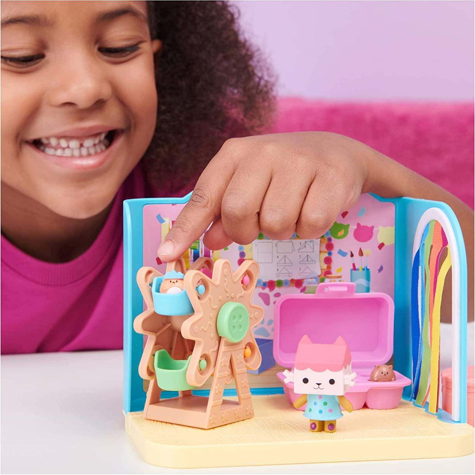 Gabby's Dollhouse, Baby Box Cat Craft-A-Riffic Habitación con Figura 