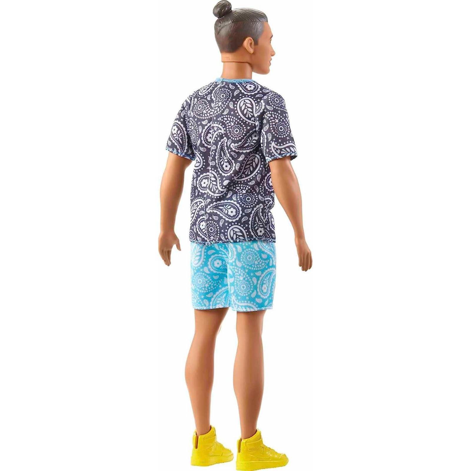 Barbie Ken Fashionistas #204 con moño de hombre 