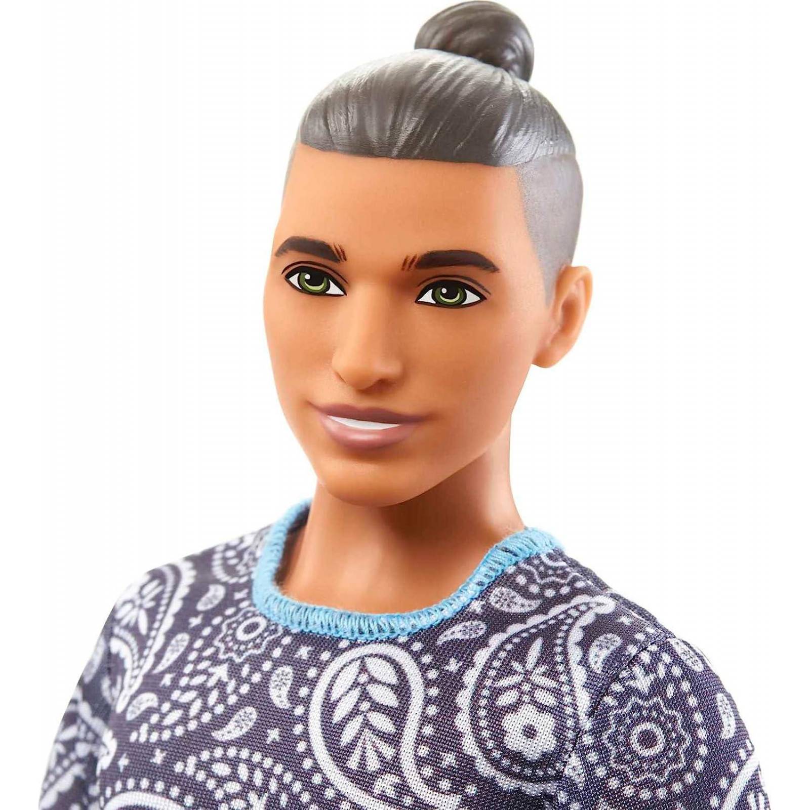 Barbie Ken Fashionistas #204 con moño de hombre 