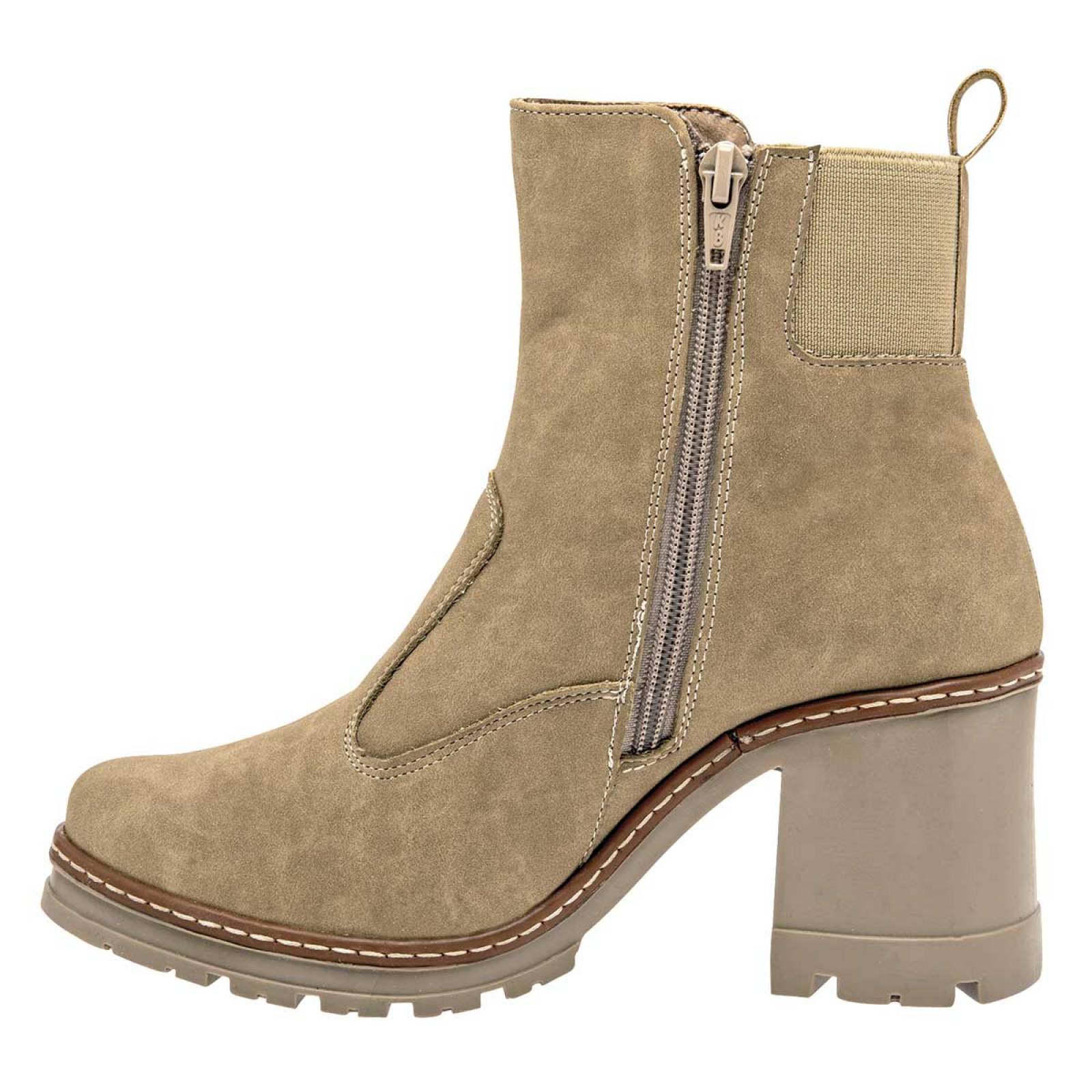 Bota y botin Mod 92213 Para Mujer Green love Color Camel