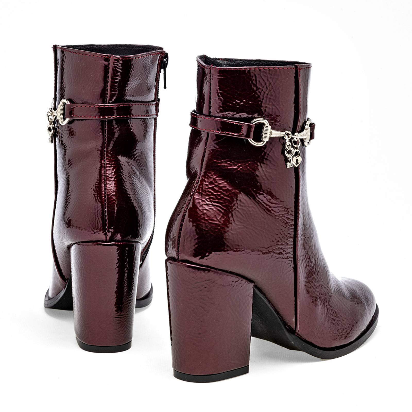 Botas color vino cheap mujer