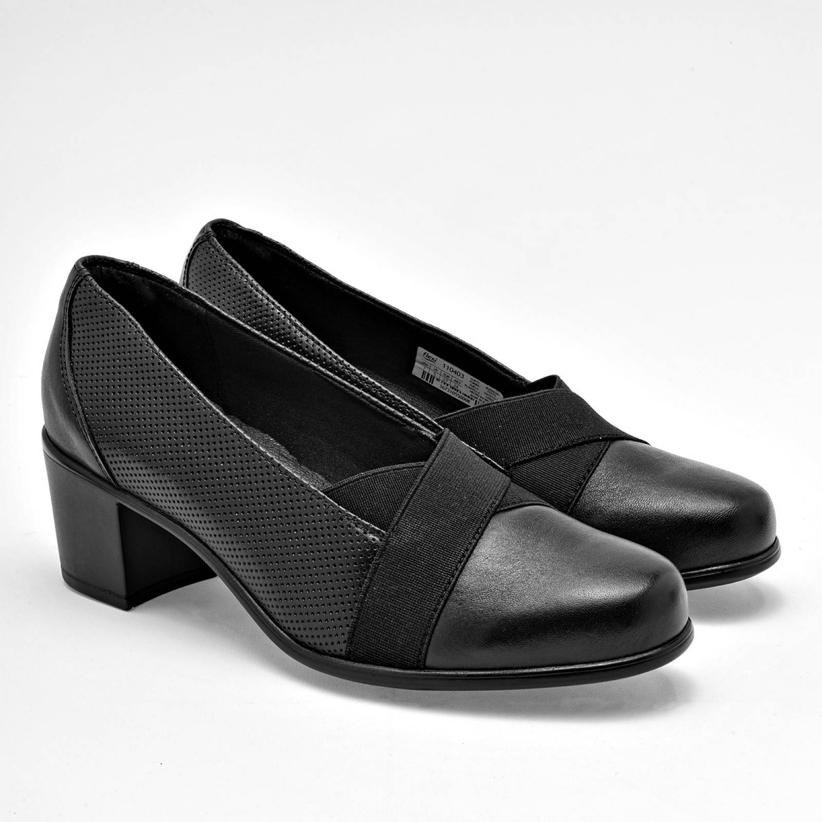Zapato casual Mod 110403 Para Mujer Flexi Color Negro