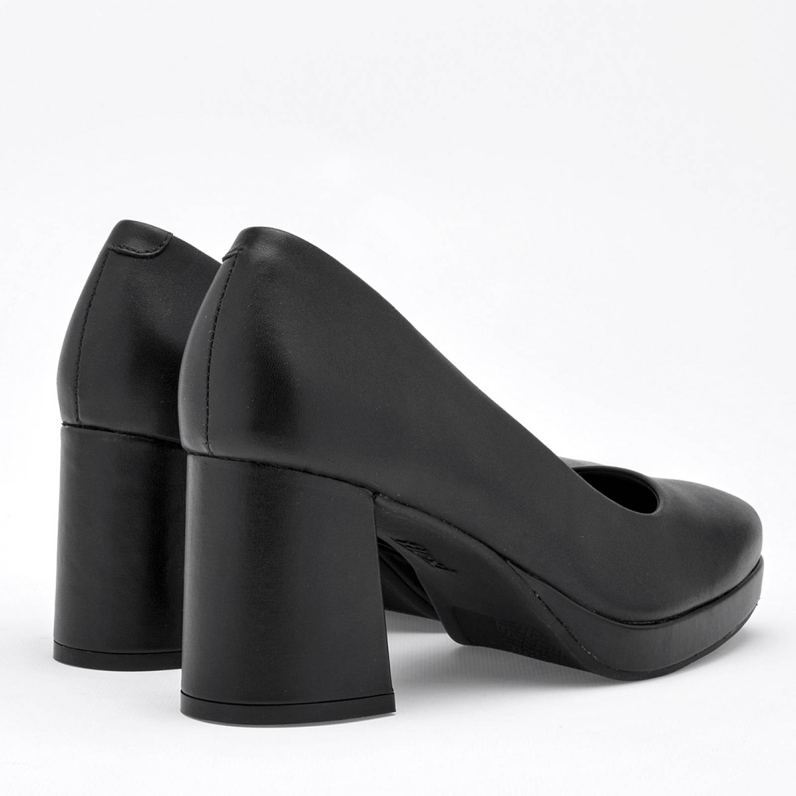 Zapato casual Mod 127201 Para Mujer Flexi Color Negro