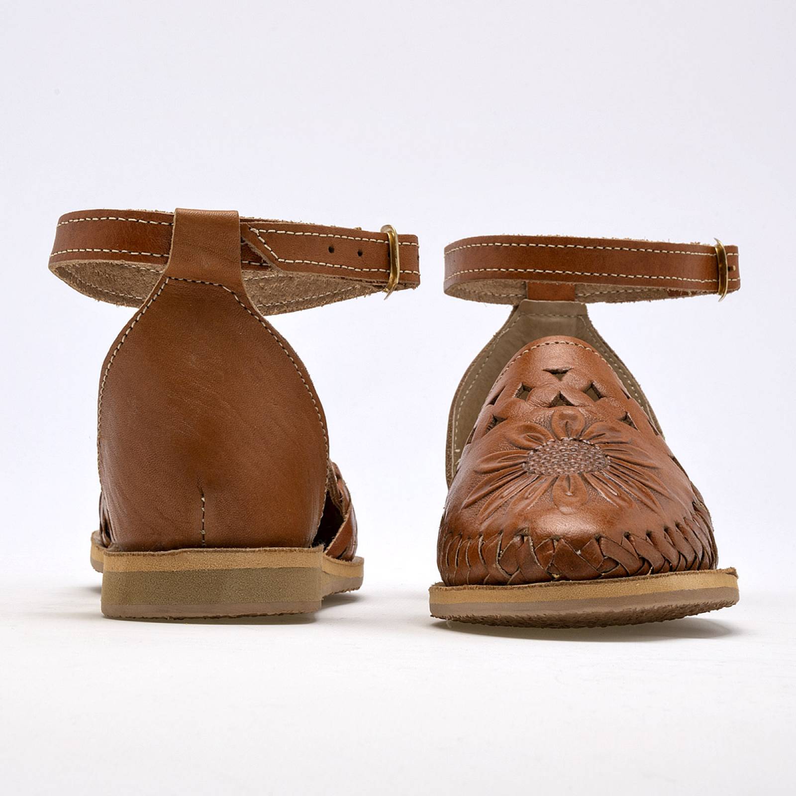 Zapato casual Mod 16533107 Para Mujer Mora tierra Color Camel