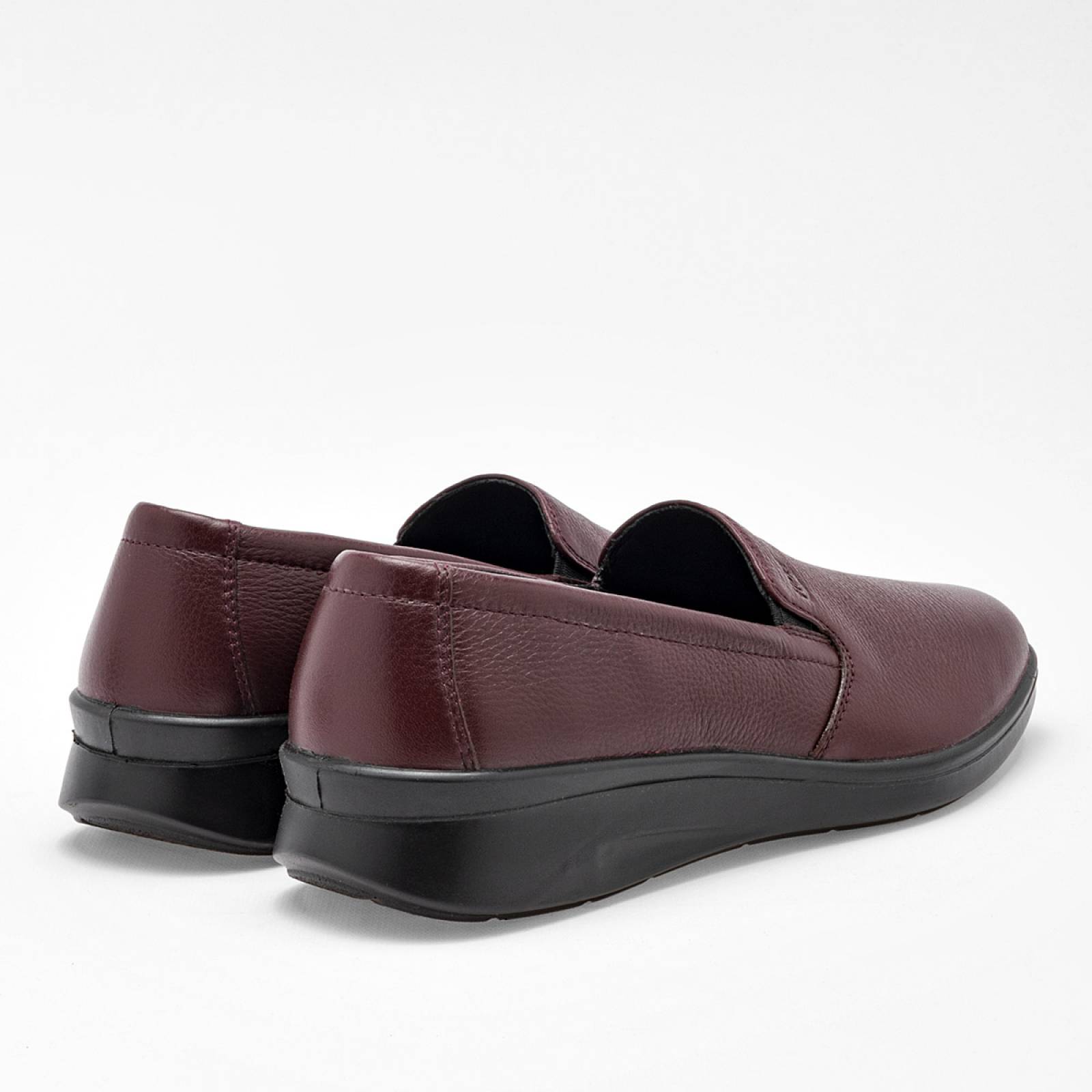 Zapato confort Mod 124501 Para Mujer Flexi Color Vino