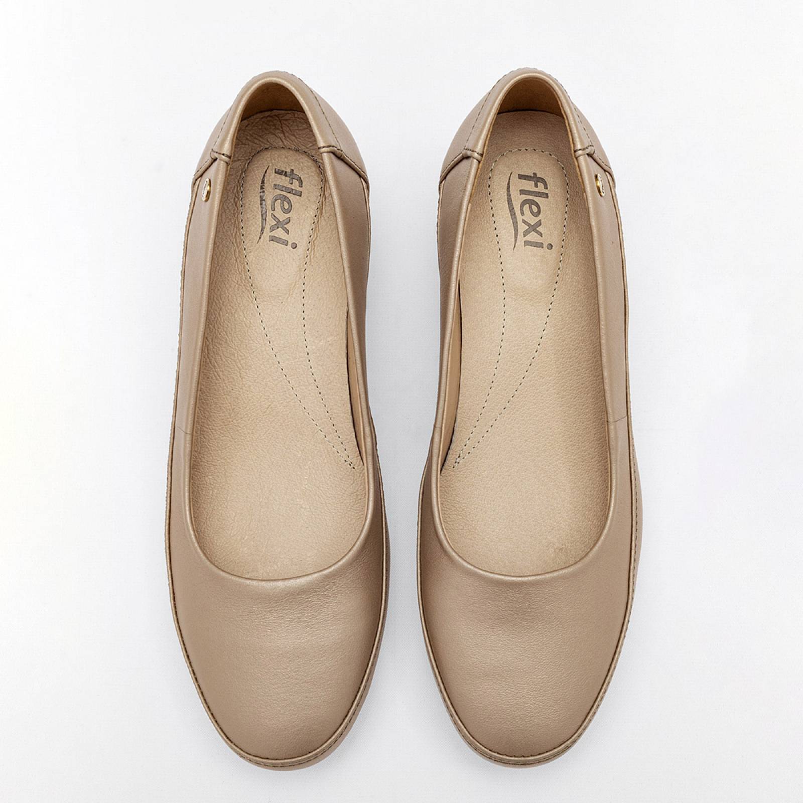 Zapato confort Mod 127001 Para Mujer Flexi Color Beige