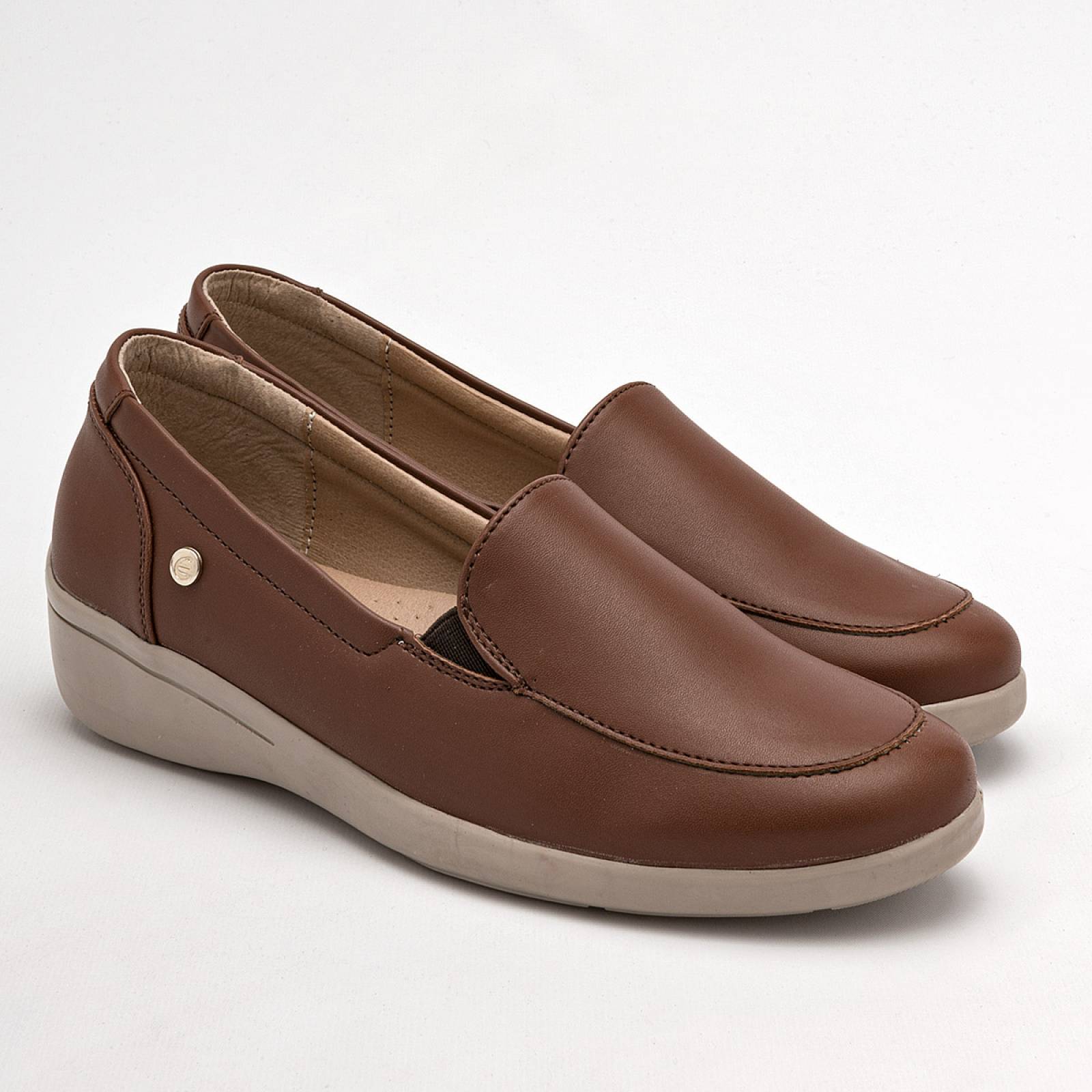 Zapato confort Mod 9408 Para Mujer Etnia Color Camel