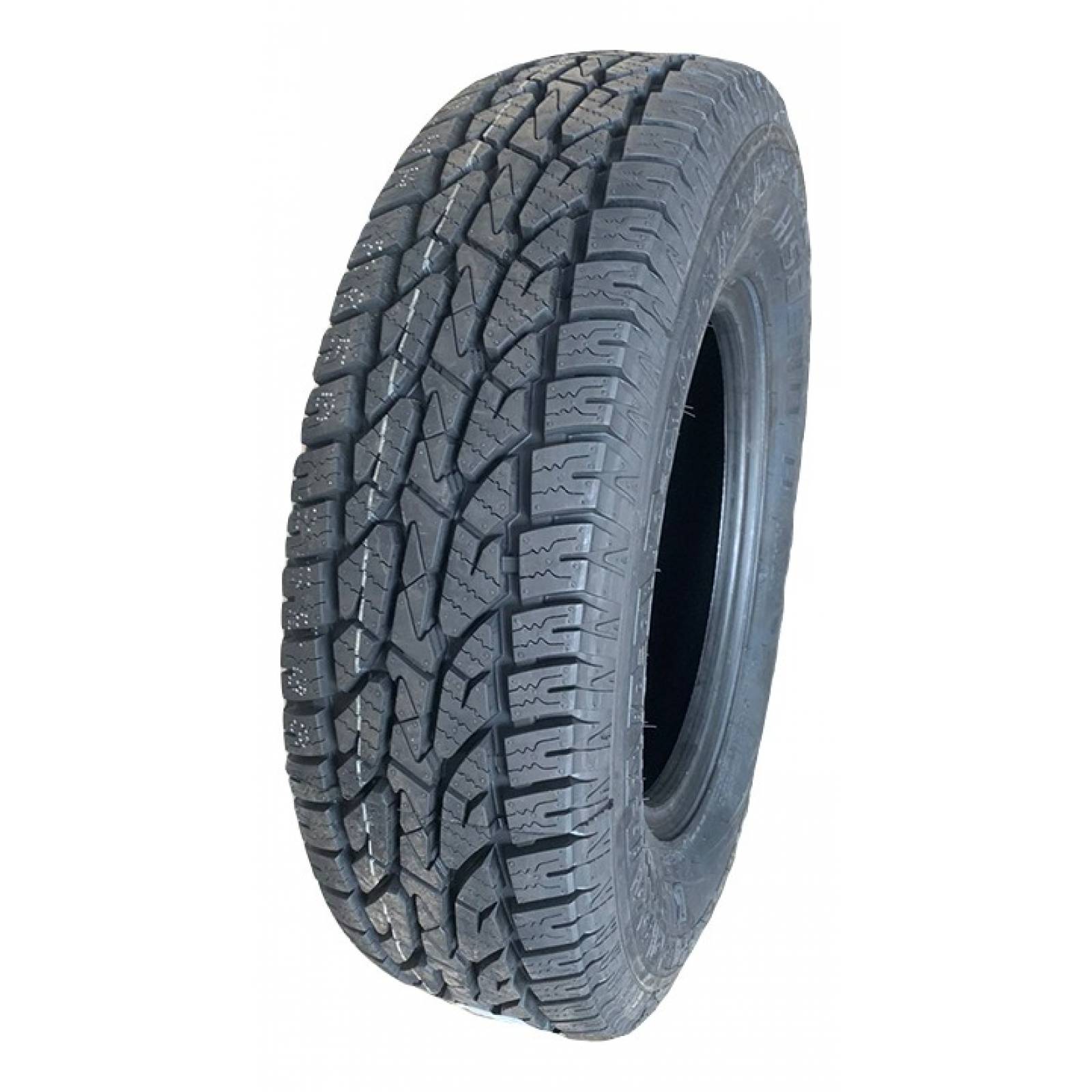 Llanta LT235/70R16-6PR 104/101T BLACKHAWK HISCEND-H HA01 OWL CARA BLANCA