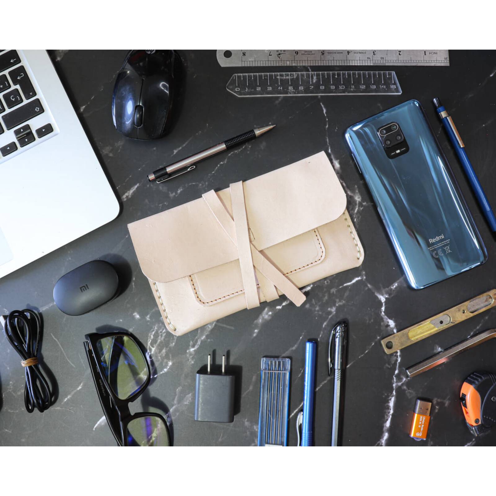 Cartera con tira larga Natural