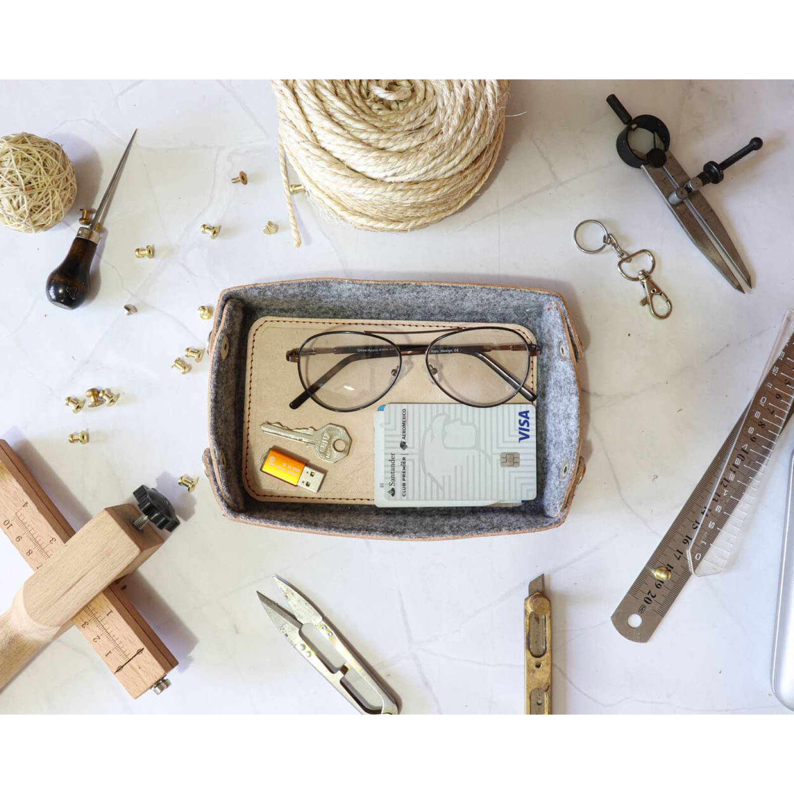 Tira bolsillos mediano color Natural