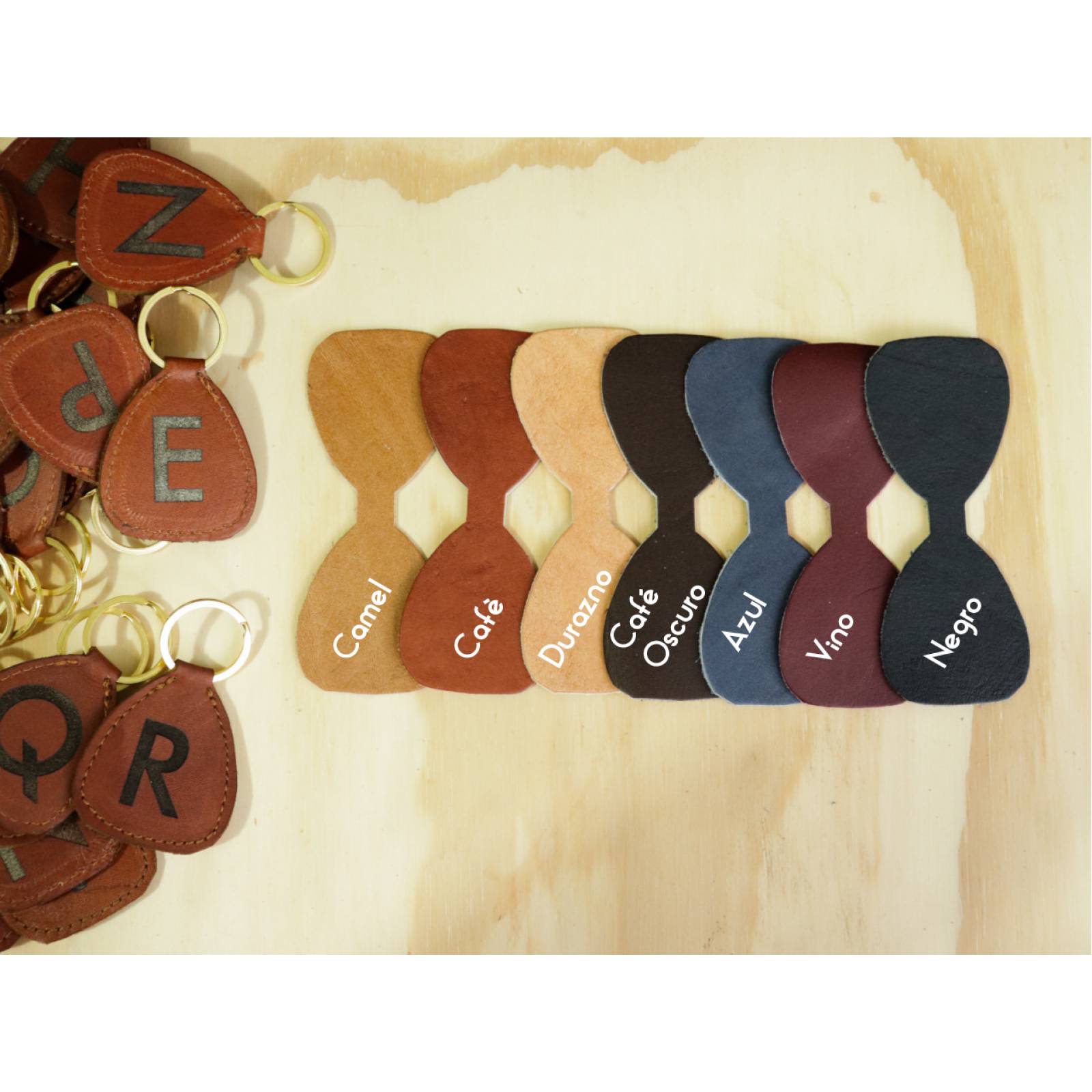 Llaveros con signo del zodiaco - Varios colores