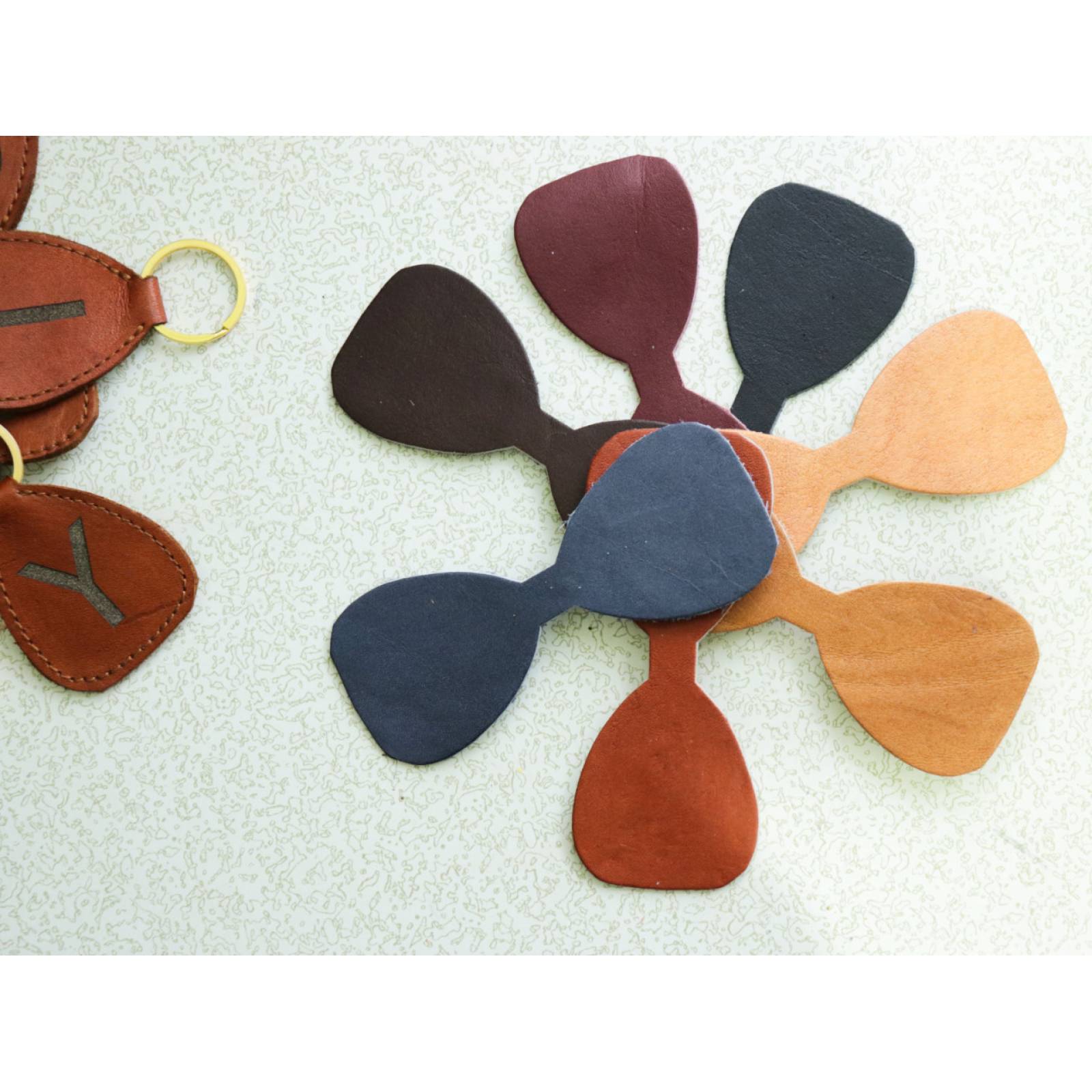 Llaveros con signo del zodiaco - Varios colores