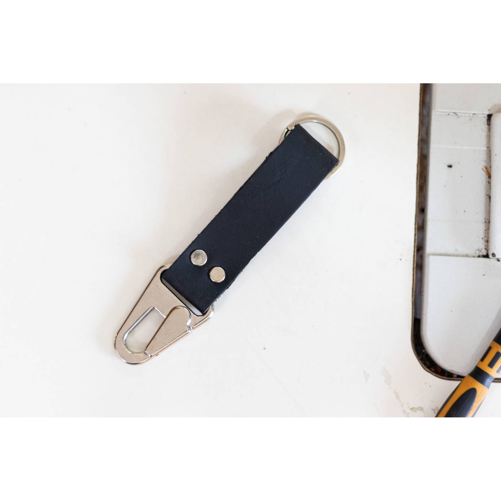 LLavero Jaguar color Negro