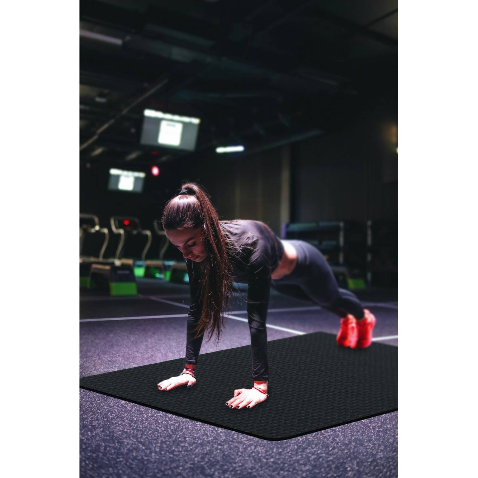 Piso De Neopreno De Alta Resistencia Para Gimnasios Y Otros(CL) 
