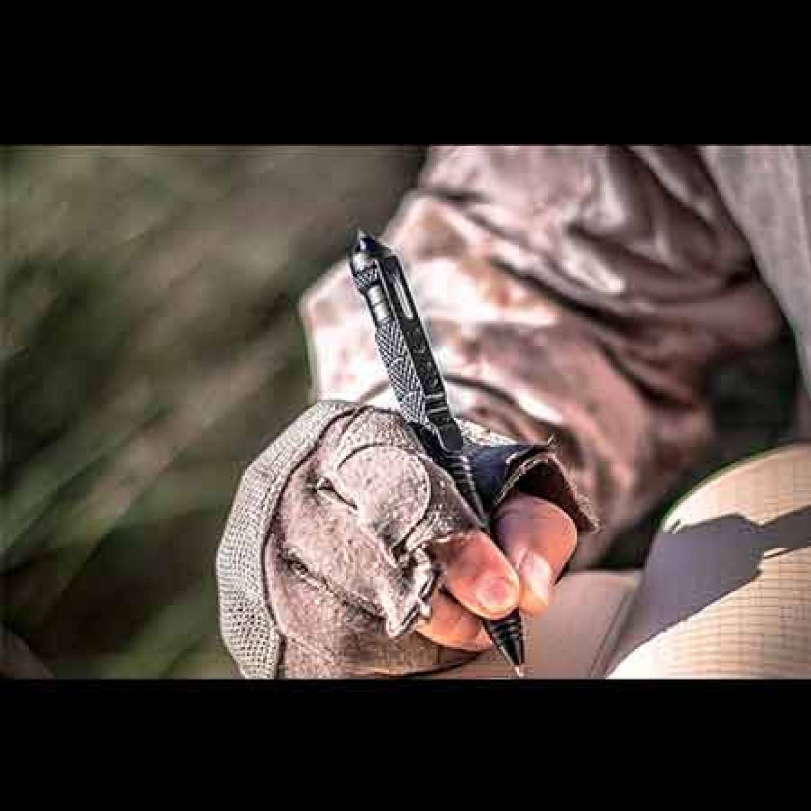 Pluma Tactica Militar, Supervivencia, Defensa Personal