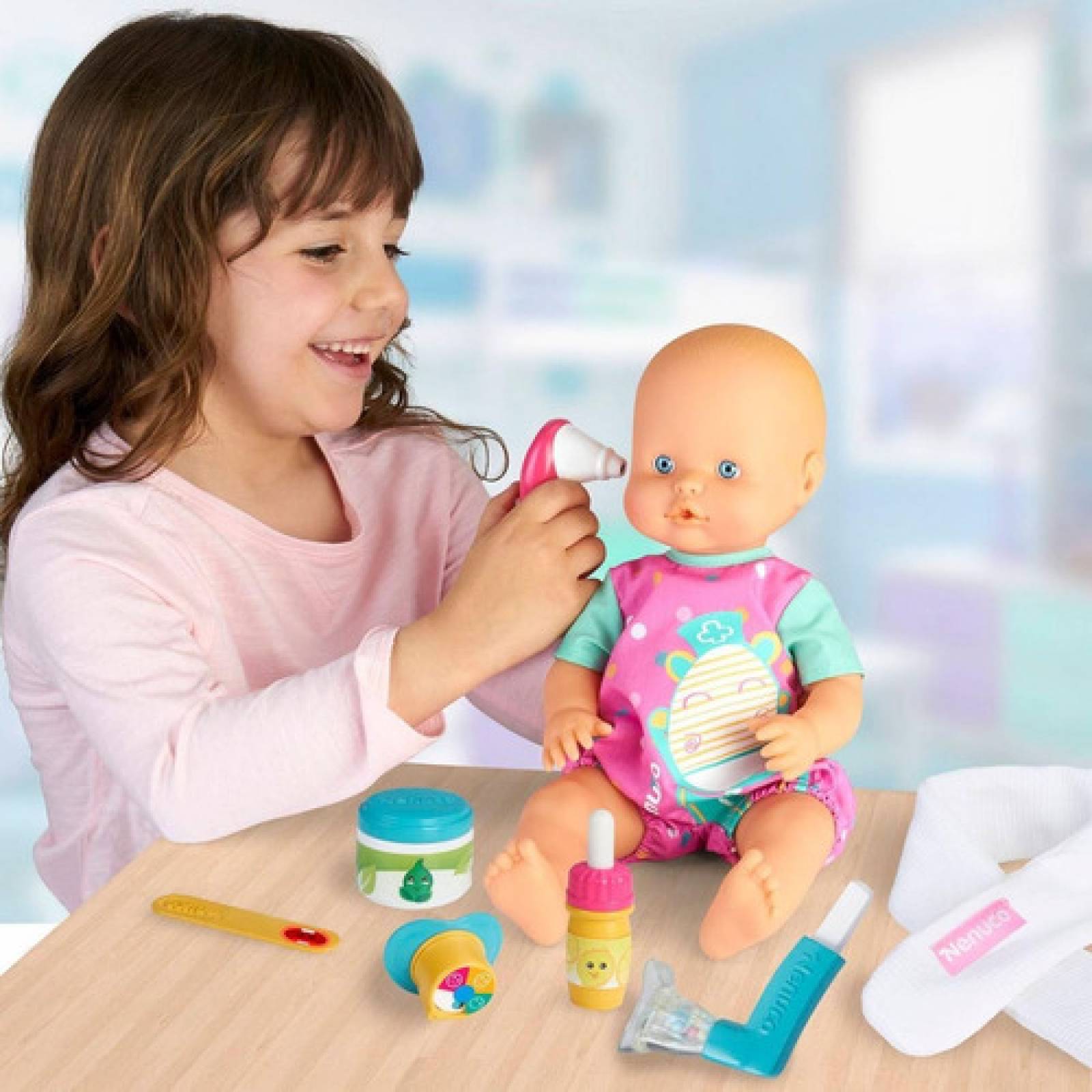 Nenuco Dolor De Garganta No Puede Ir A L