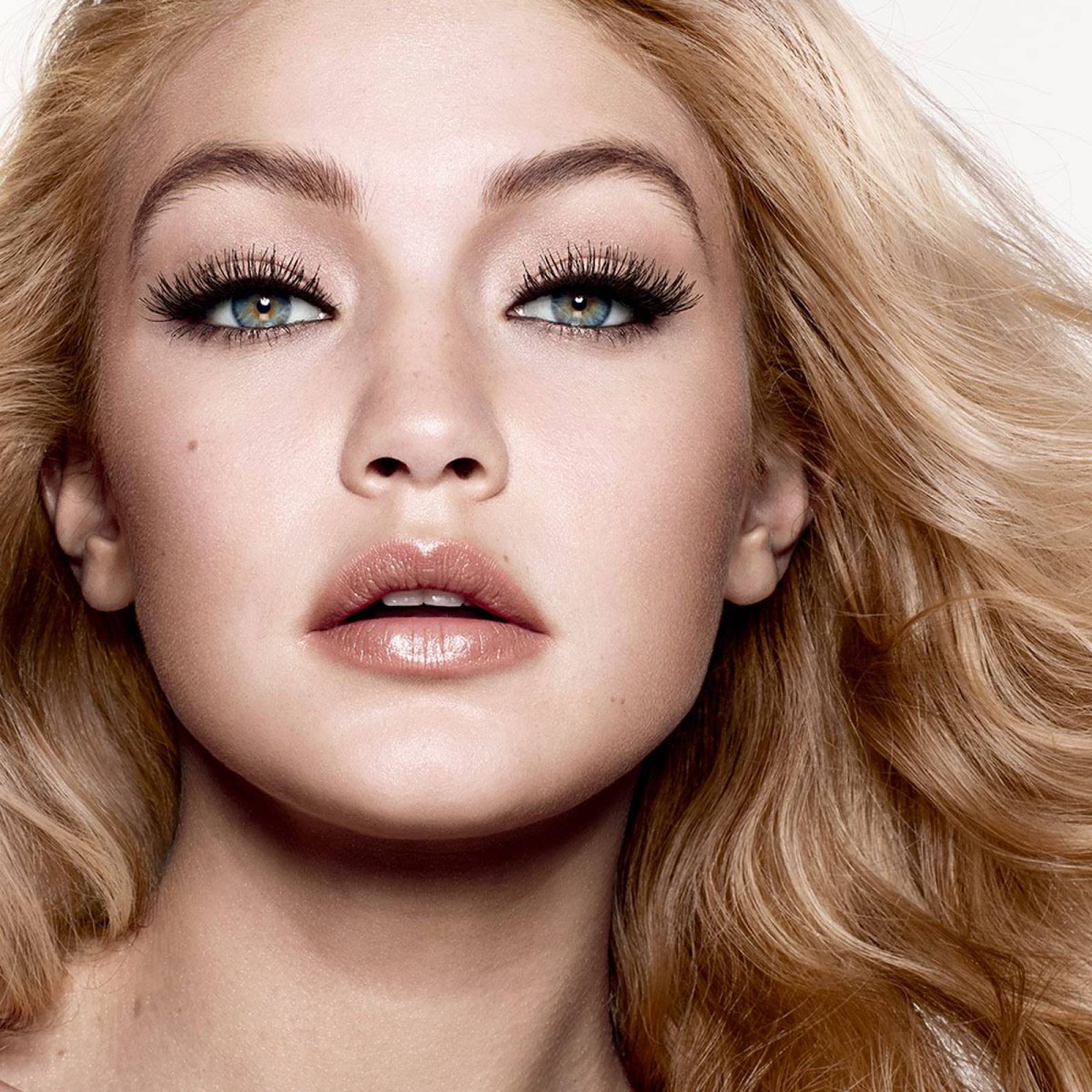 Máscara de Pestaña Waterproof Maybelline Push Up Drama Black