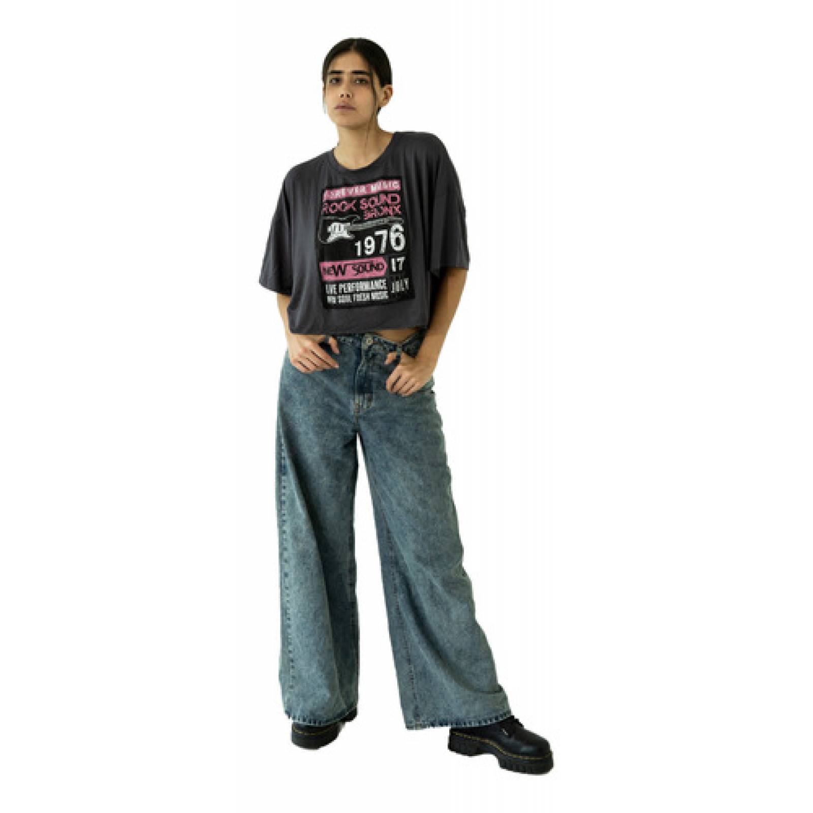 Playera Dama Mujer Relaxed Fit Estampada Rock