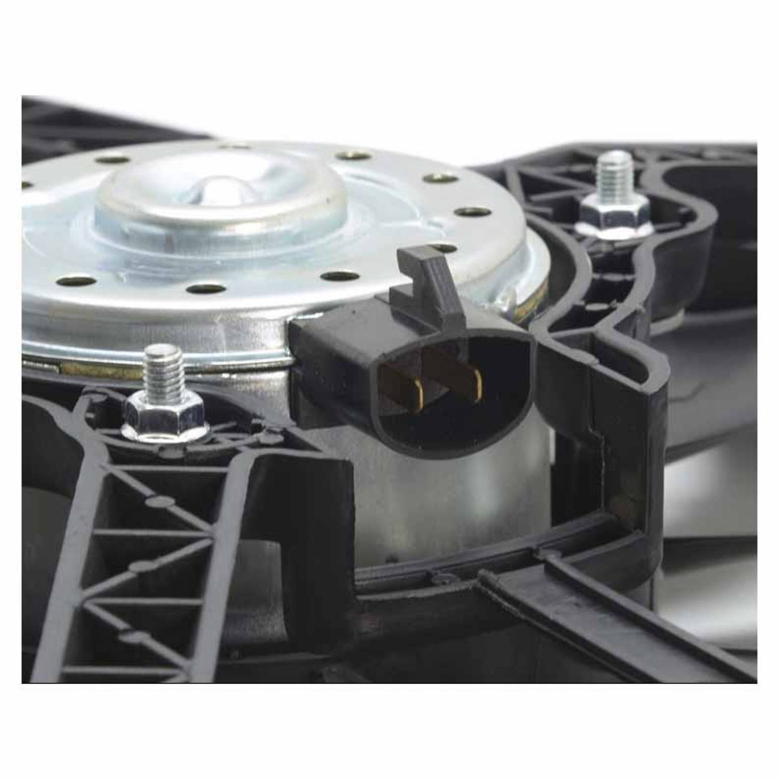 Motoventilador Ford Courier 4cil 1.6 2007 2pines Con A/ac