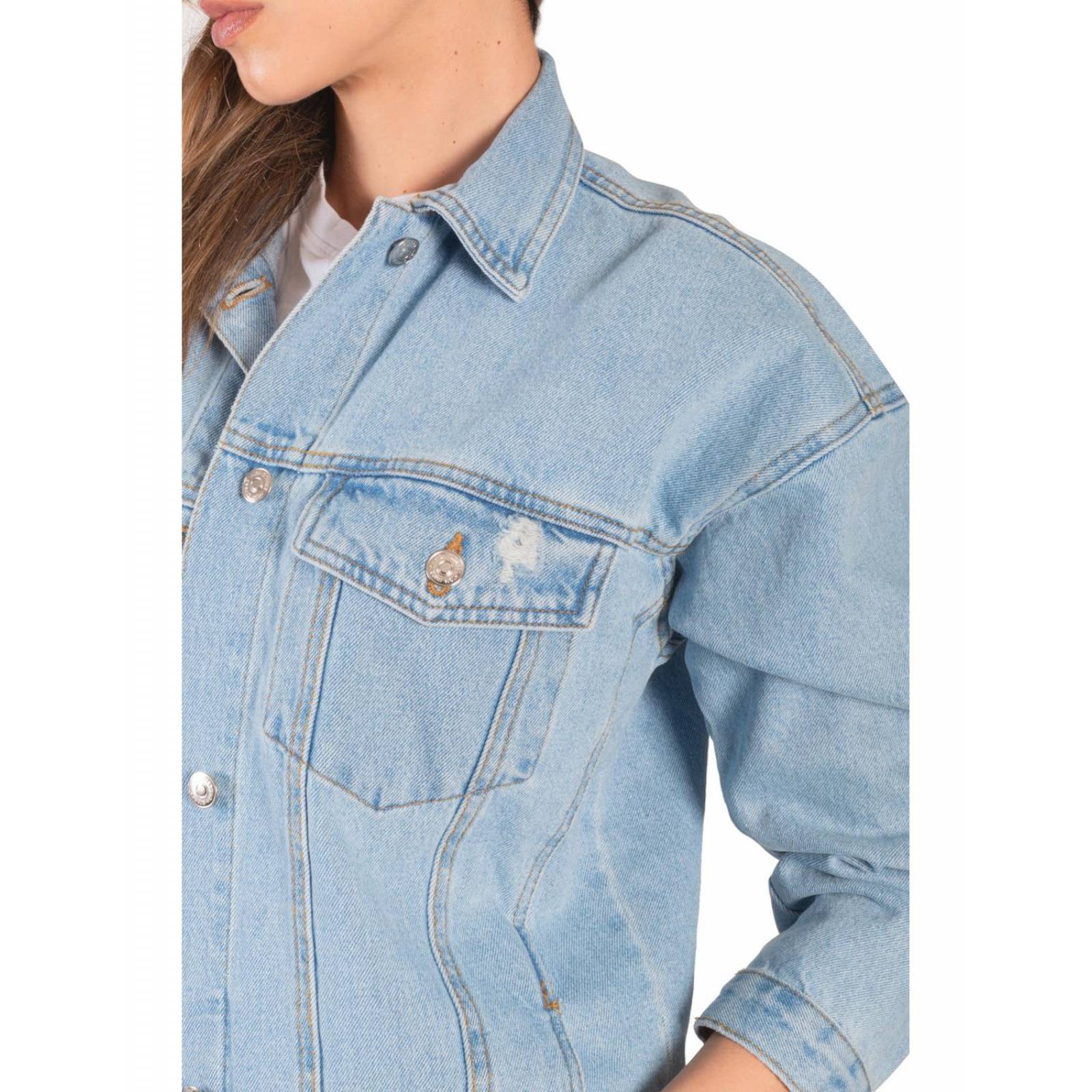 Chamarra oversize de mezclilla jeanswest 
