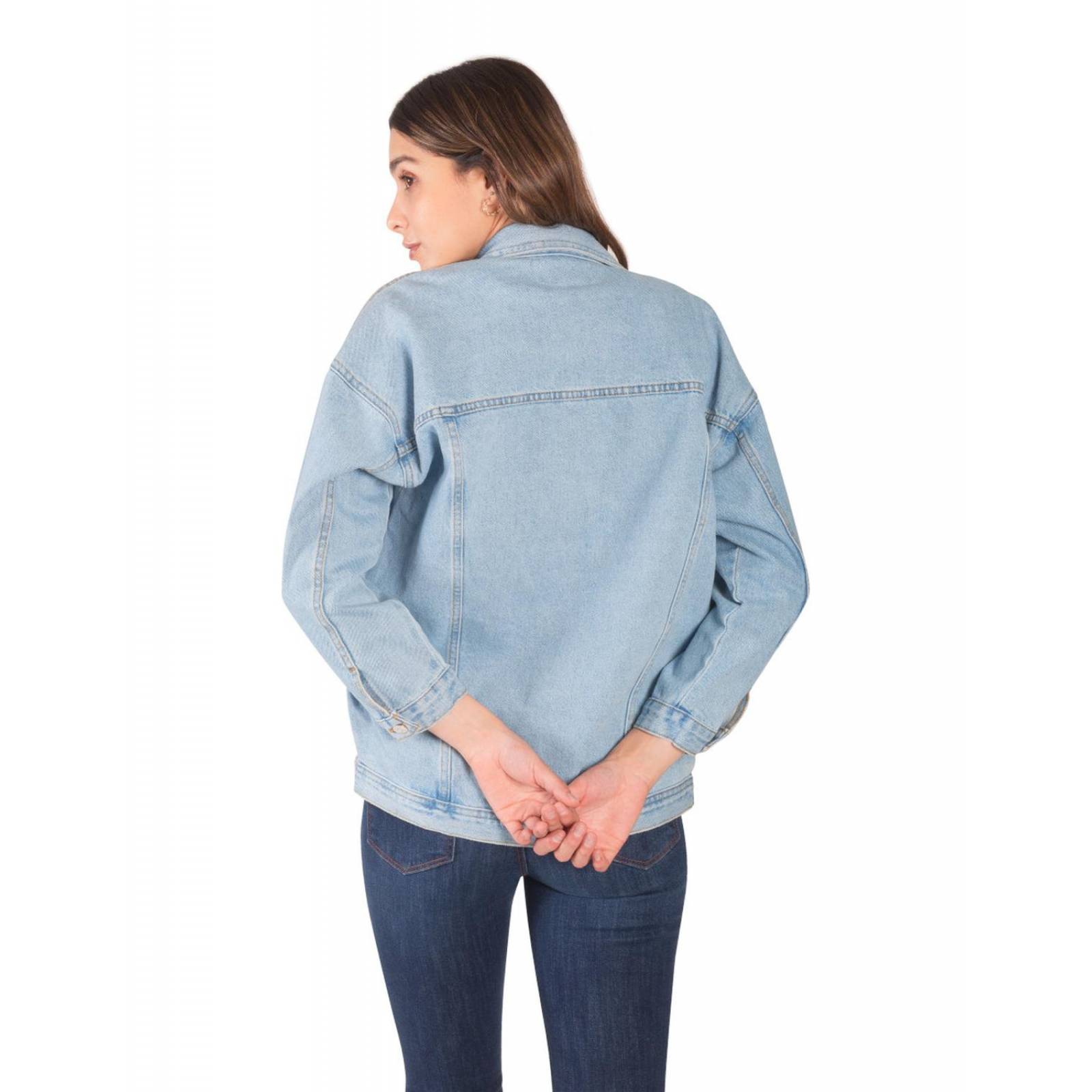 Chamarra oversize de mezclilla jeanswest 