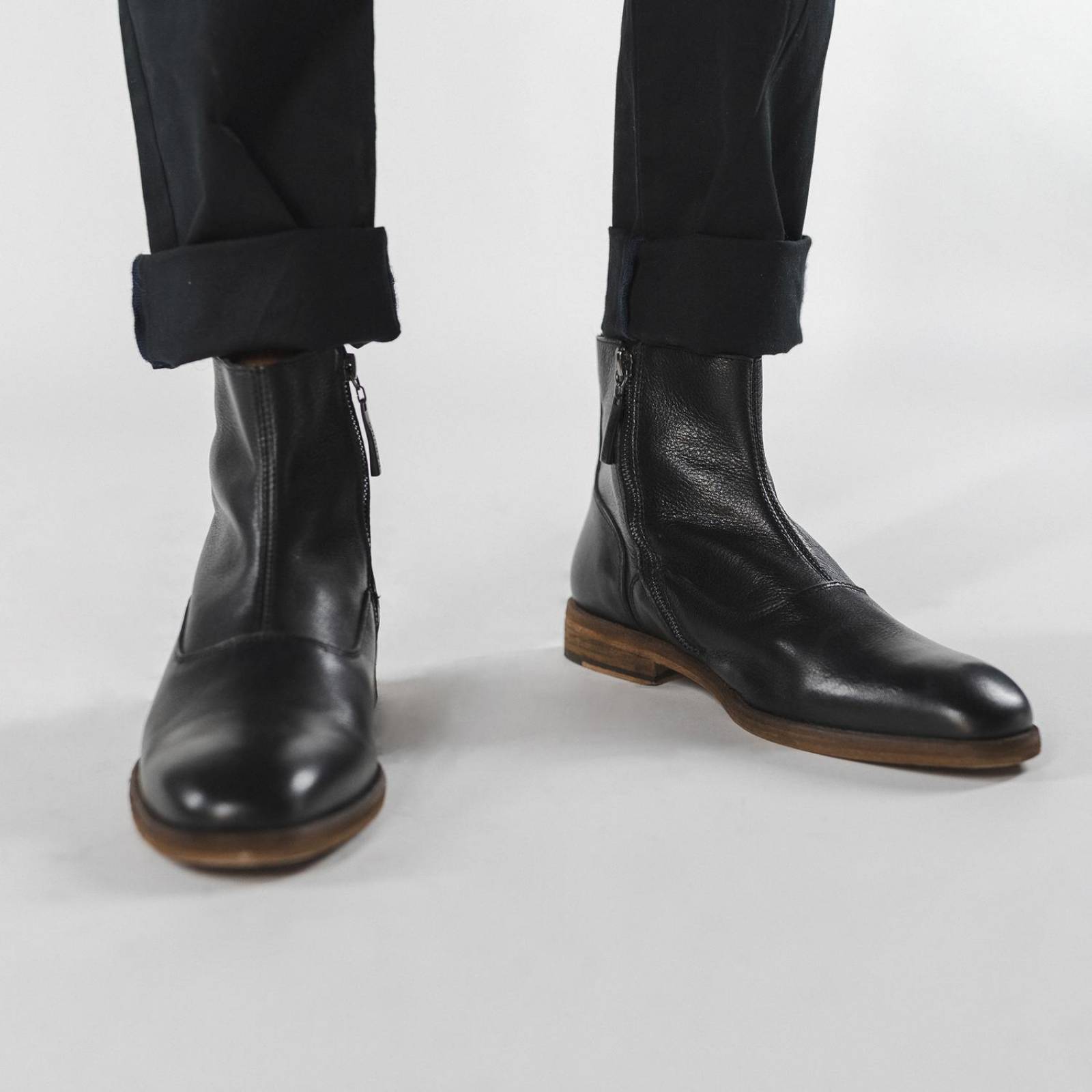 Bota De Piel Paruno Z P2122502 Negro 